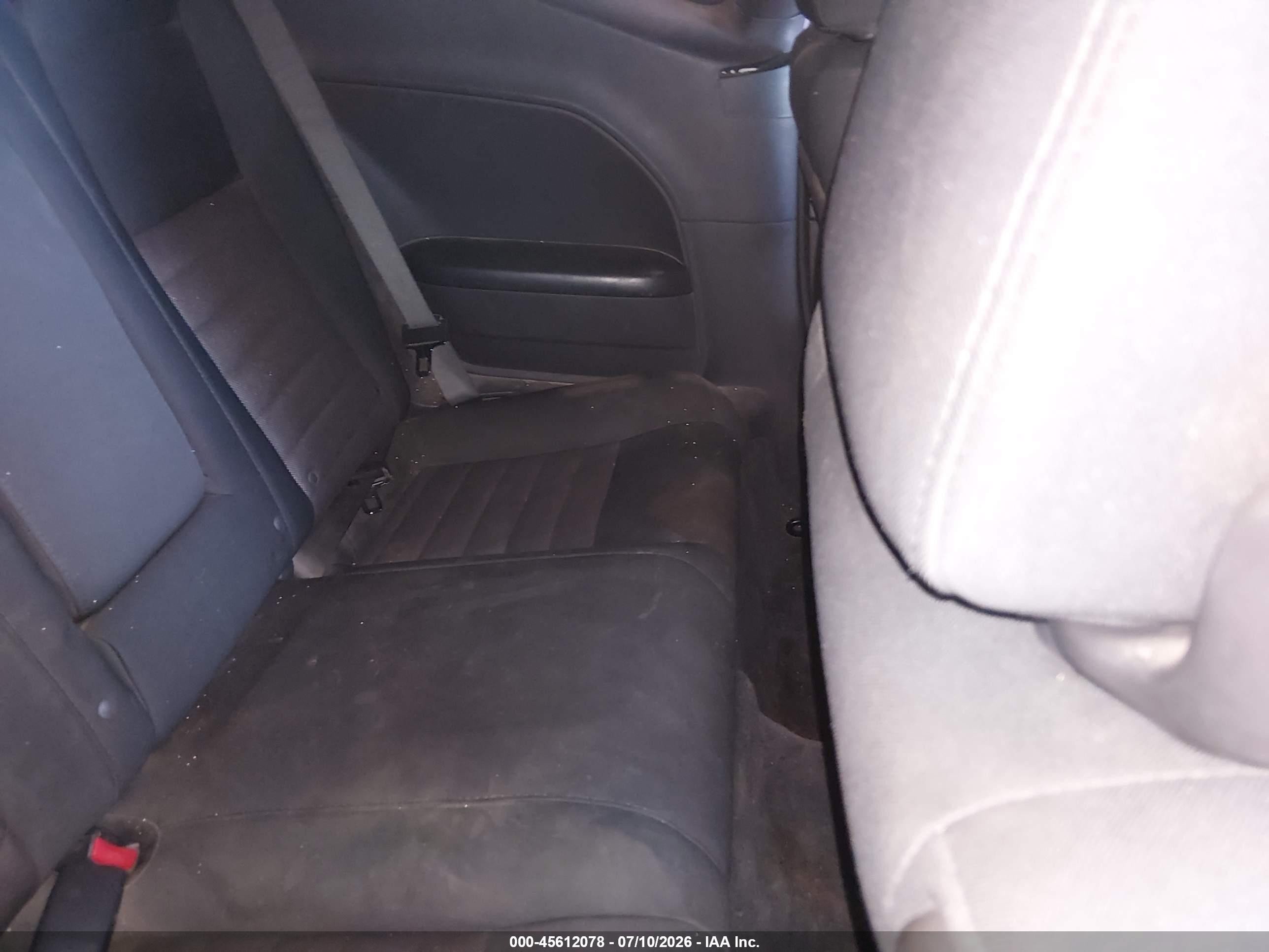 2010 Dodge Challenger Se Серебряный vin: 2B3CJ4DVXAH102721