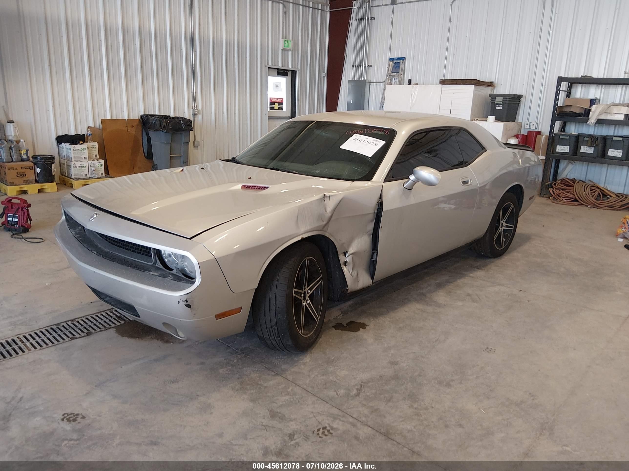 2010 Dodge Challenger Se Серебряный vin: 2B3CJ4DVXAH102721