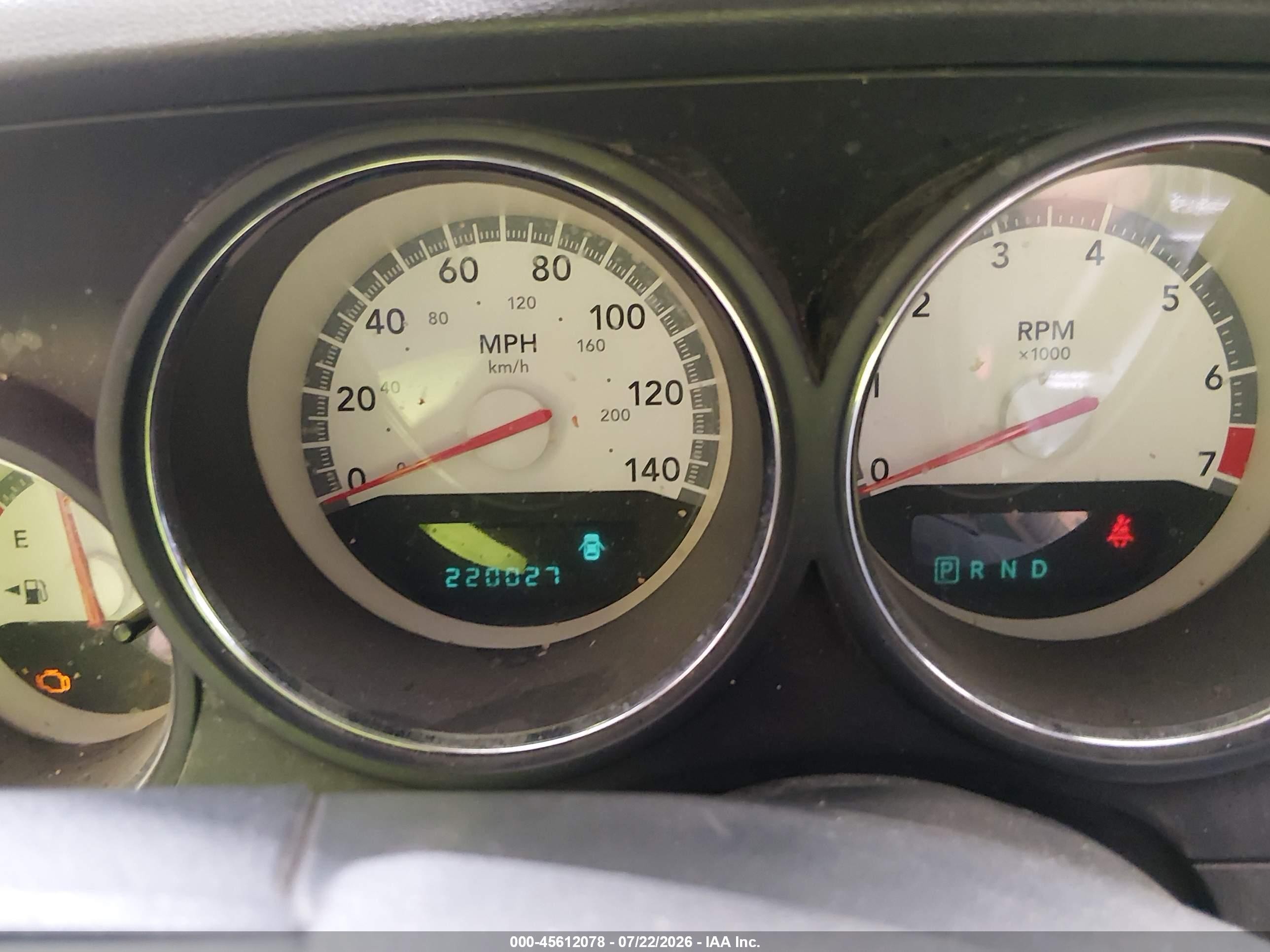 2010 Dodge Challenger Se Серебряный vin: 2B3CJ4DVXAH102721