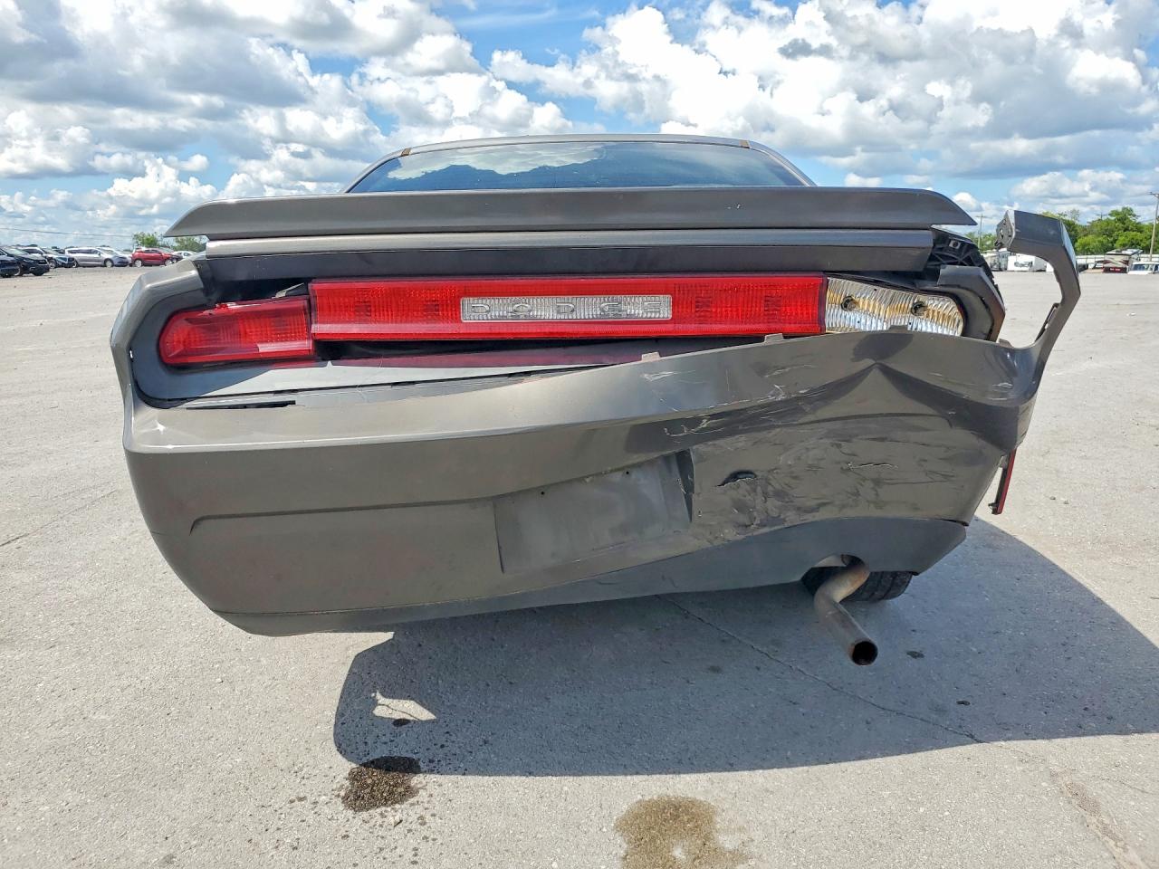 2010 Dodge Challenger Se Gray vin: 2B3CJ4DVXAH185177