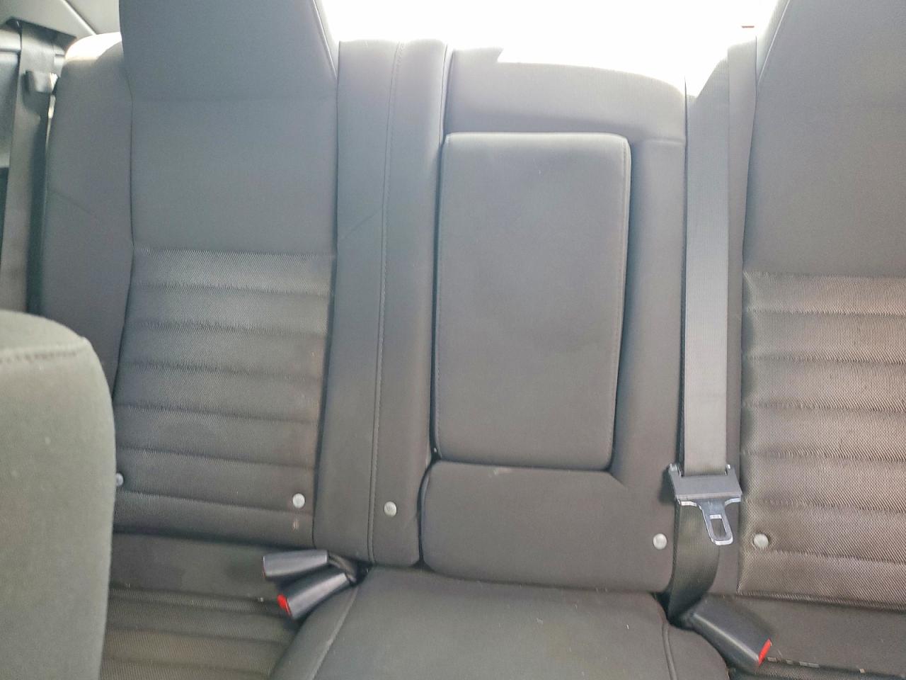 2010 Dodge Challenger Se Gray vin: 2B3CJ4DVXAH185177