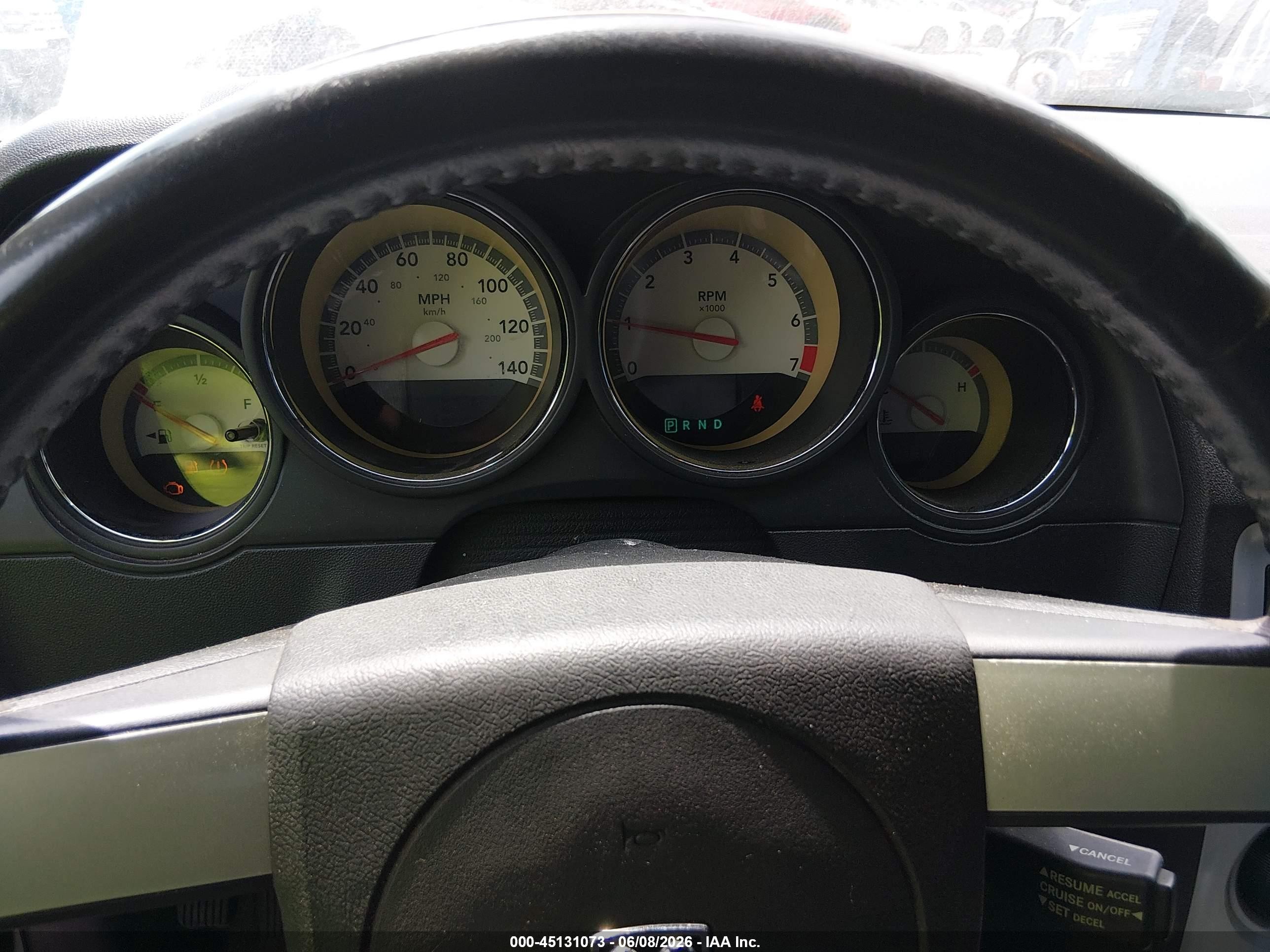 2010 Dodge Challenger Se Серебряный vin: 2B3CJ4DVXAH261612