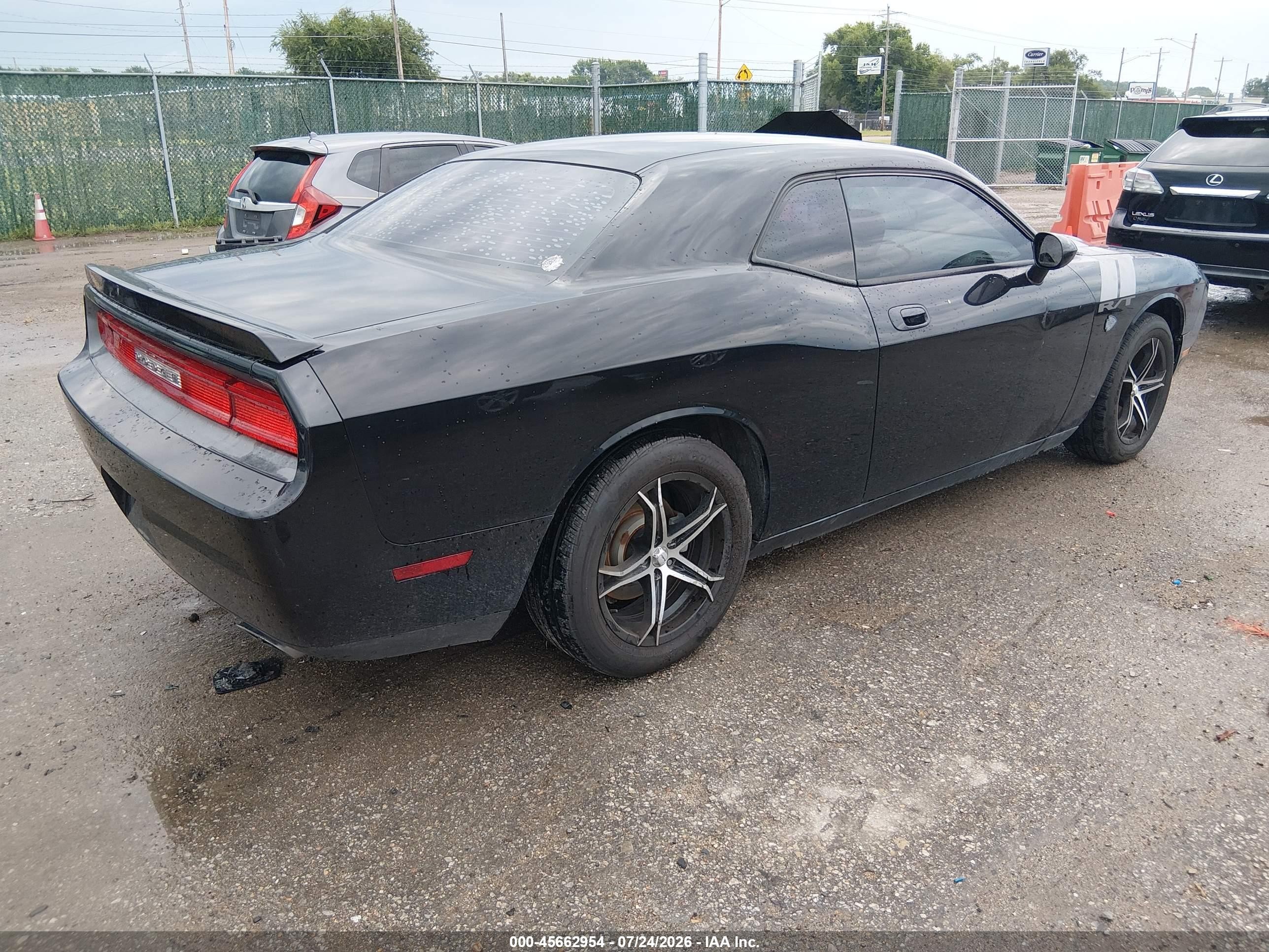 2010 Dodge Challenger R/t Black vin: 2B3CJ5DT0AH220071
