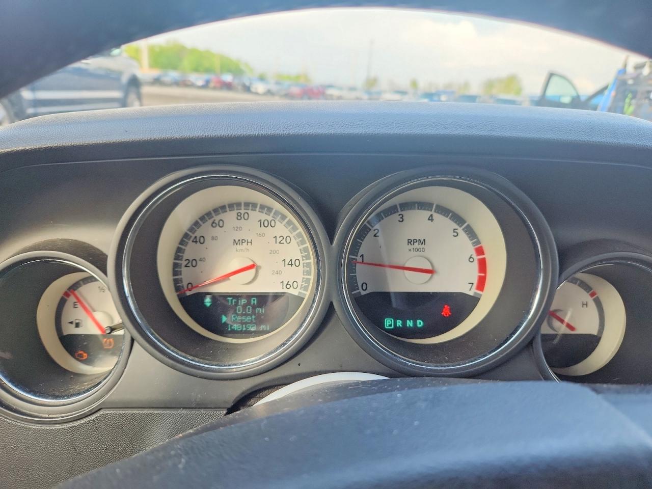 2010 Dodge Challenger R Orange vin: 2B3CJ5DT1AH200590