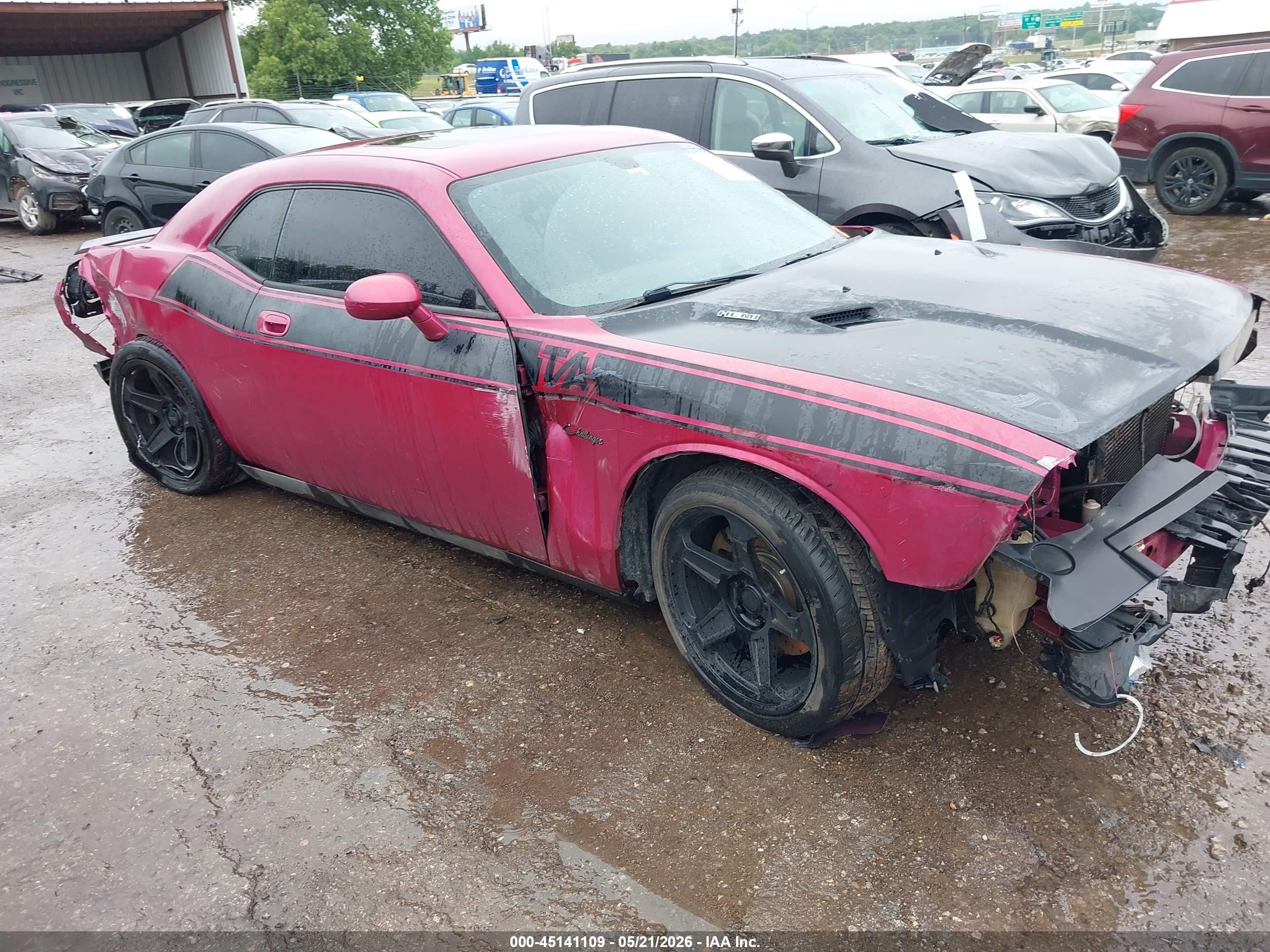 2010 Dodge Challenger R/t Pink vin: 2B3CJ5DT2AH295645