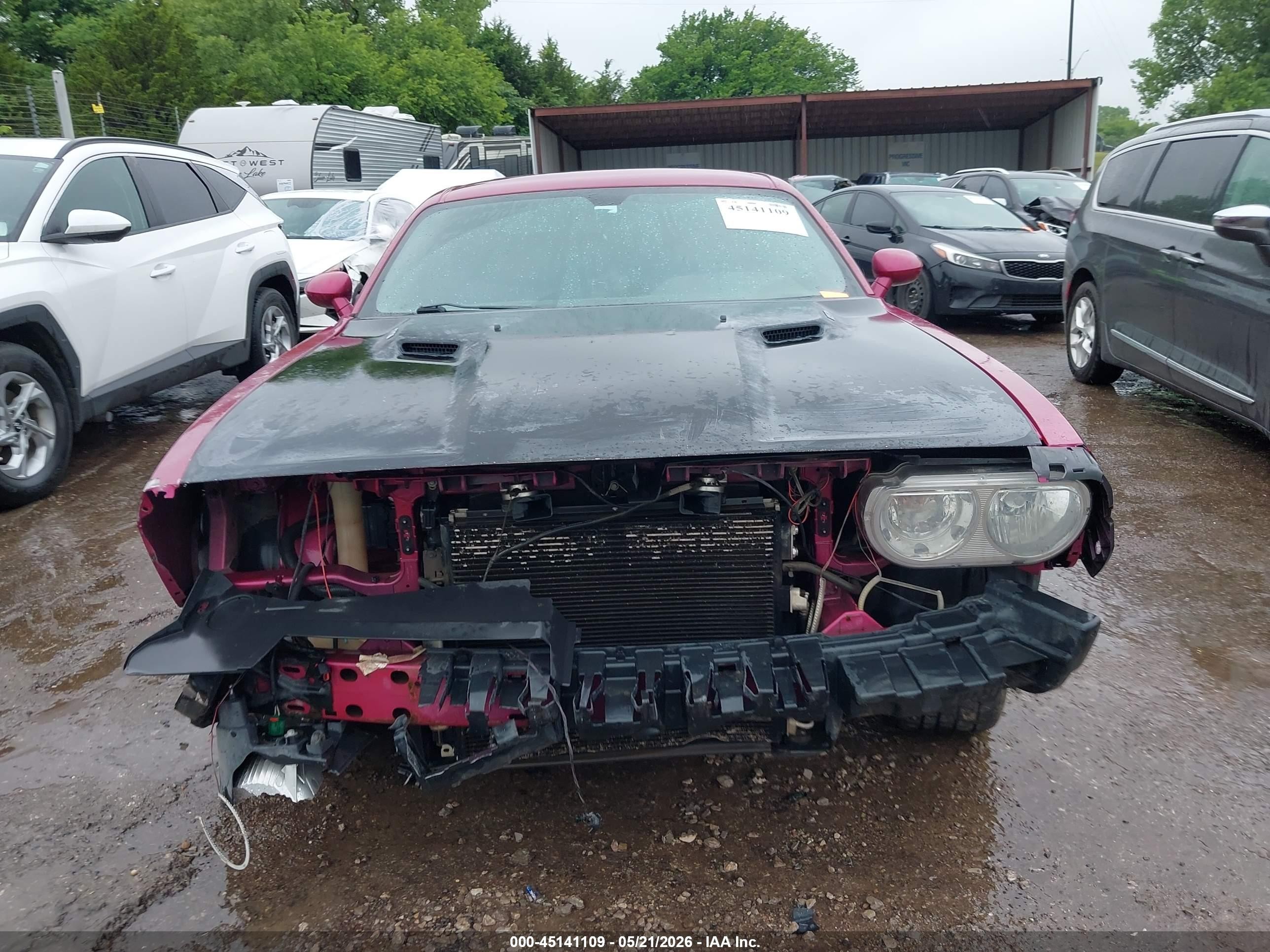 2010 Dodge Challenger R/t Pink vin: 2B3CJ5DT2AH295645
