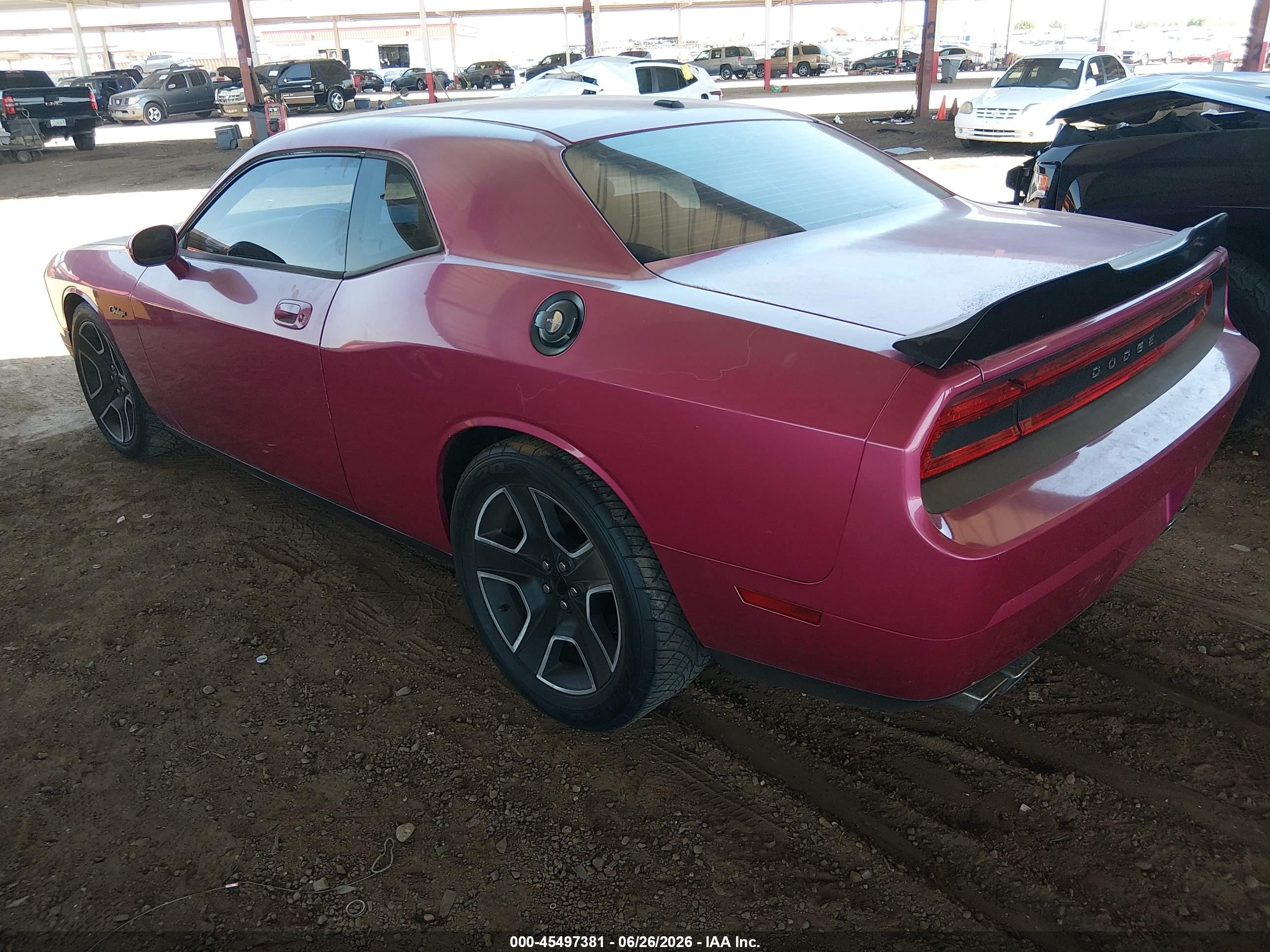 2010 Dodge Challenger R/t Pink vin: 2B3CJ5DT2AH295659