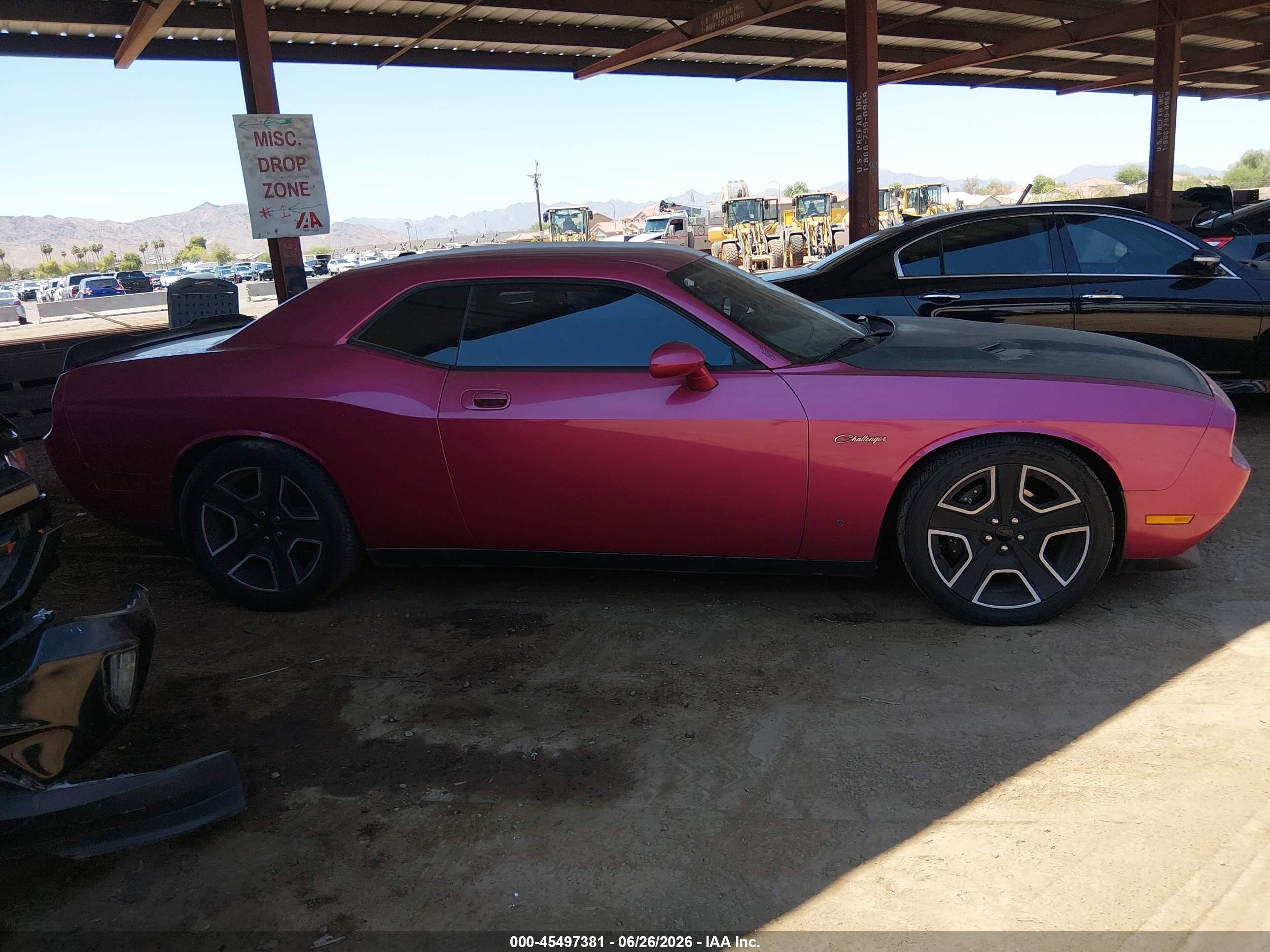 2010 Dodge Challenger R/t Pink vin: 2B3CJ5DT2AH295659