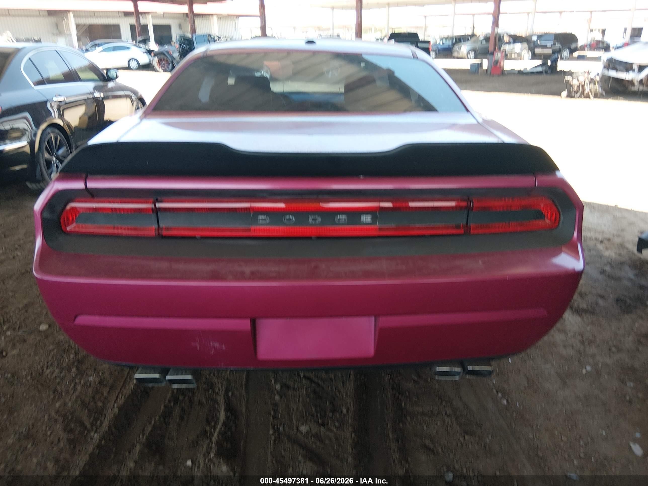 2010 Dodge Challenger R/t Pink vin: 2B3CJ5DT2AH295659
