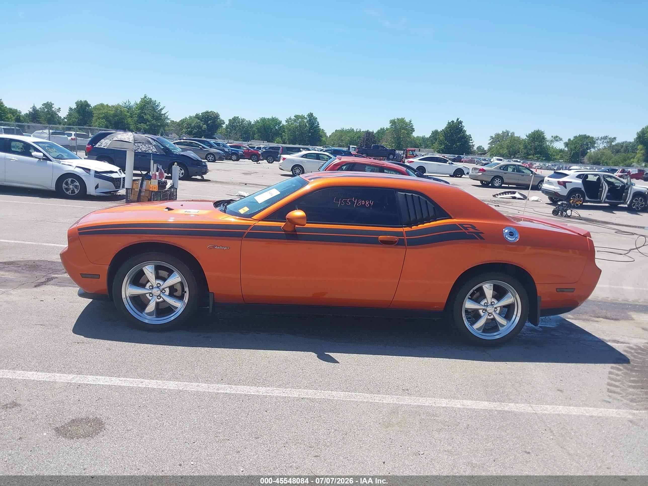2011 Dodge Challenger R/t Orange vin: 2B3CJ5DT2BH501676