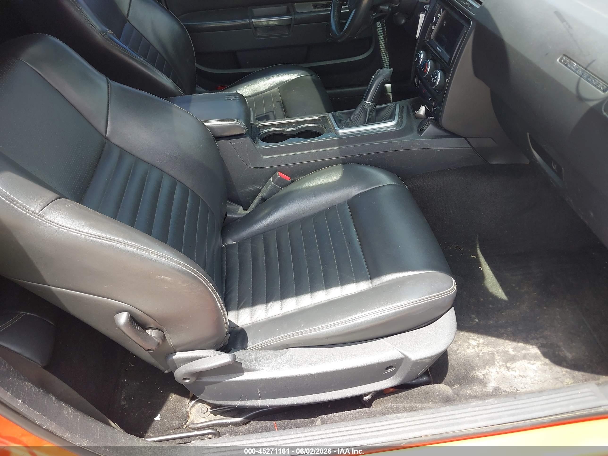 2010 Dodge Challenger R/t Orange vin: 2B3CJ5DT3AH306751