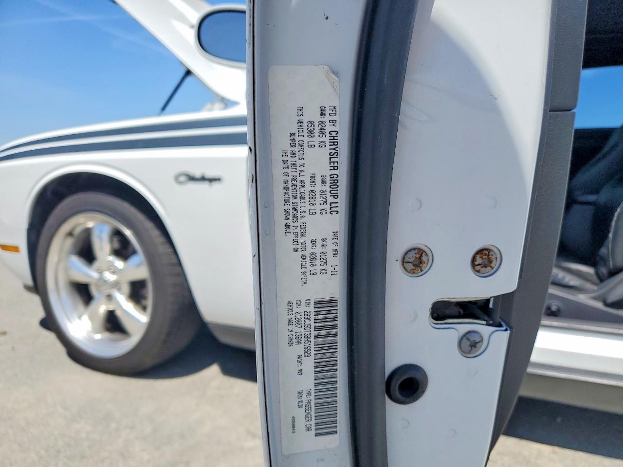 2011 Dodge Challenger White vin: 2B3CJ5DT3BH516929