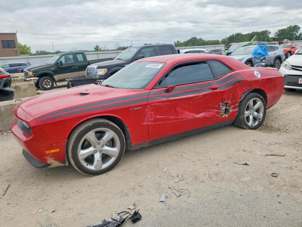 2011 Dodge Challenger R Красный vin: 2B3CJ5DT3BH533911