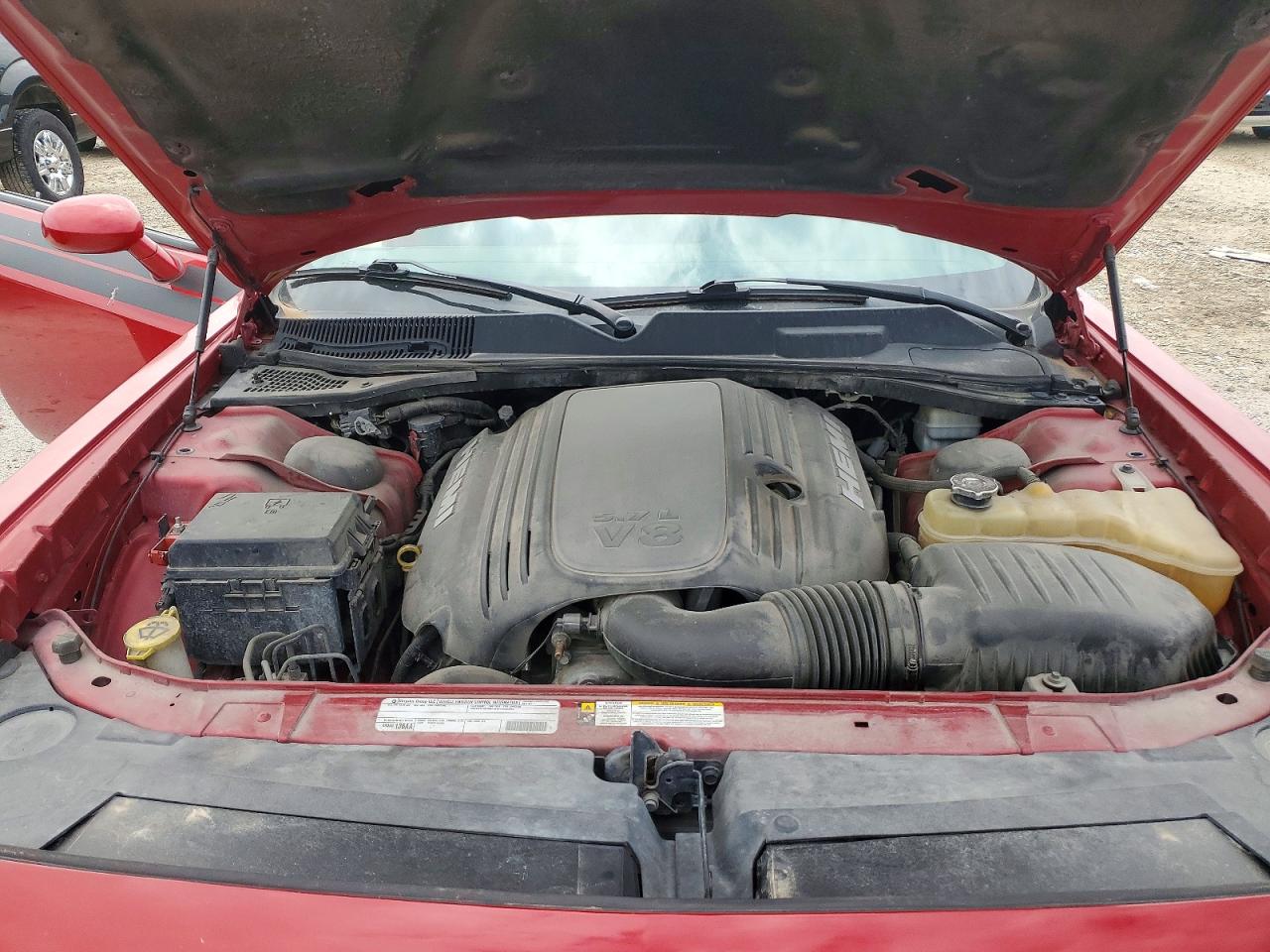 2011 Dodge Challenger R Красный vin: 2B3CJ5DT3BH533911
