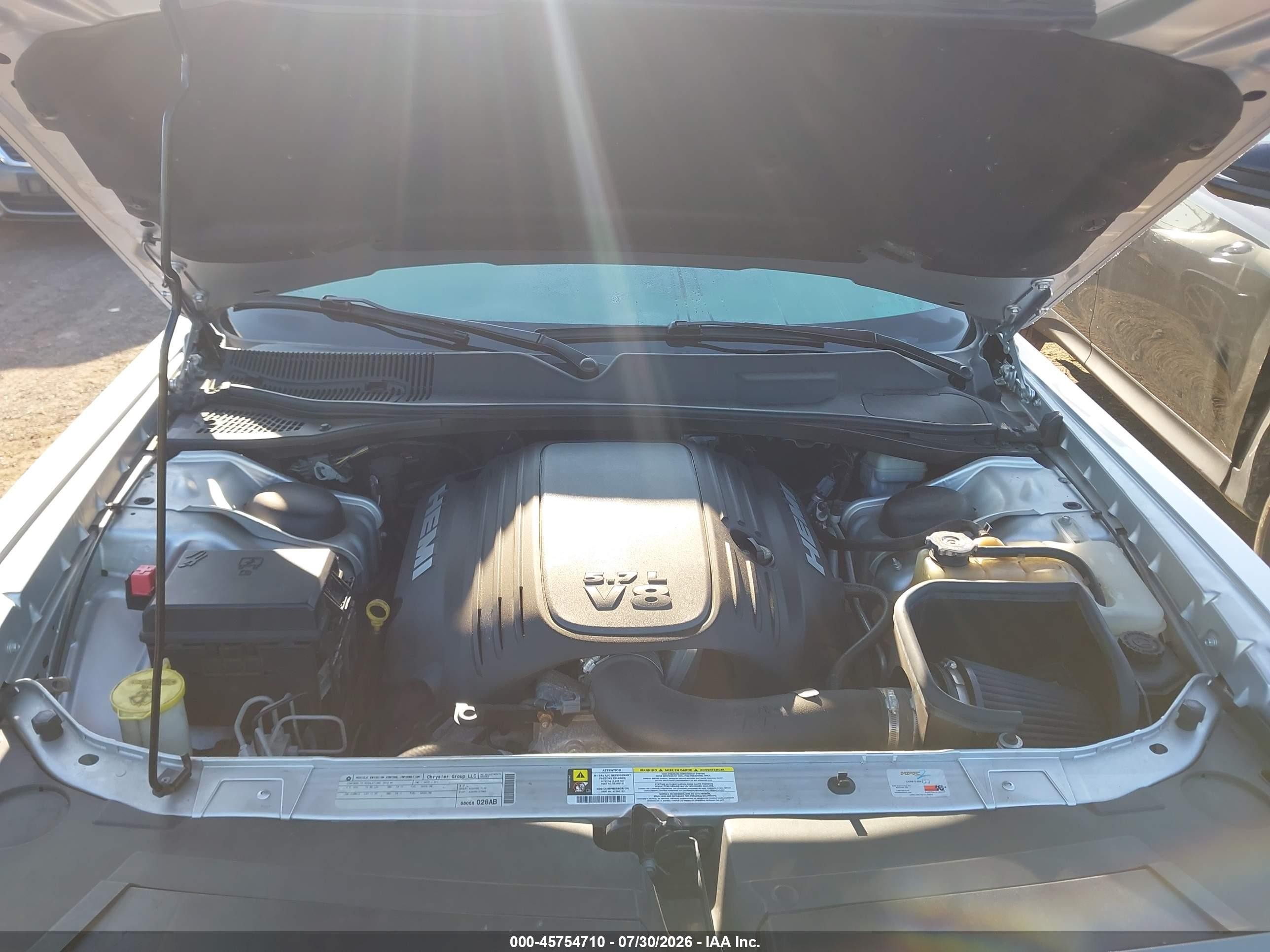 2010 Dodge Challenger R/t Silver vin: 2B3CJ5DT4AH135041