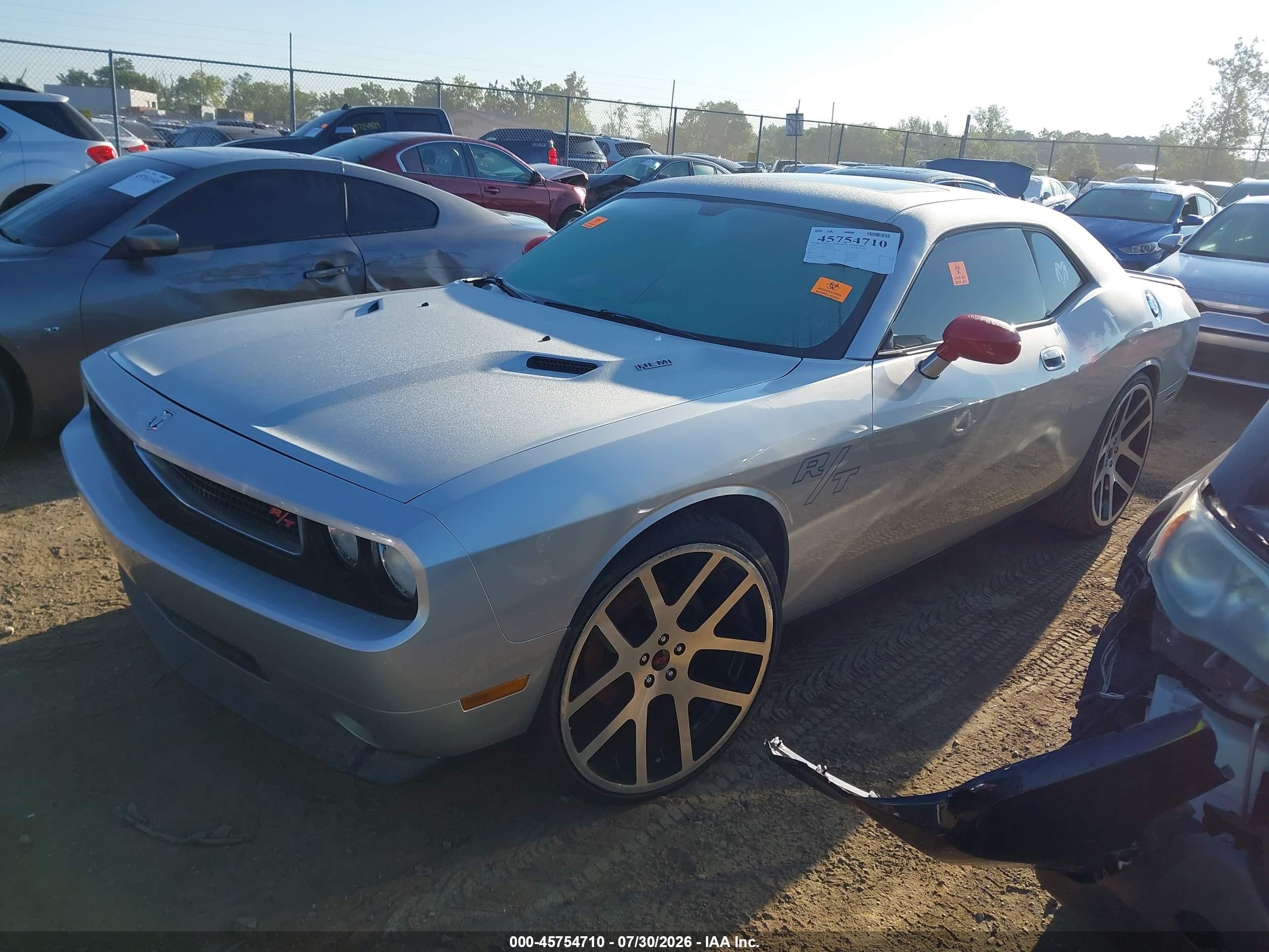 2010 Dodge Challenger R/t Silver vin: 2B3CJ5DT4AH135041
