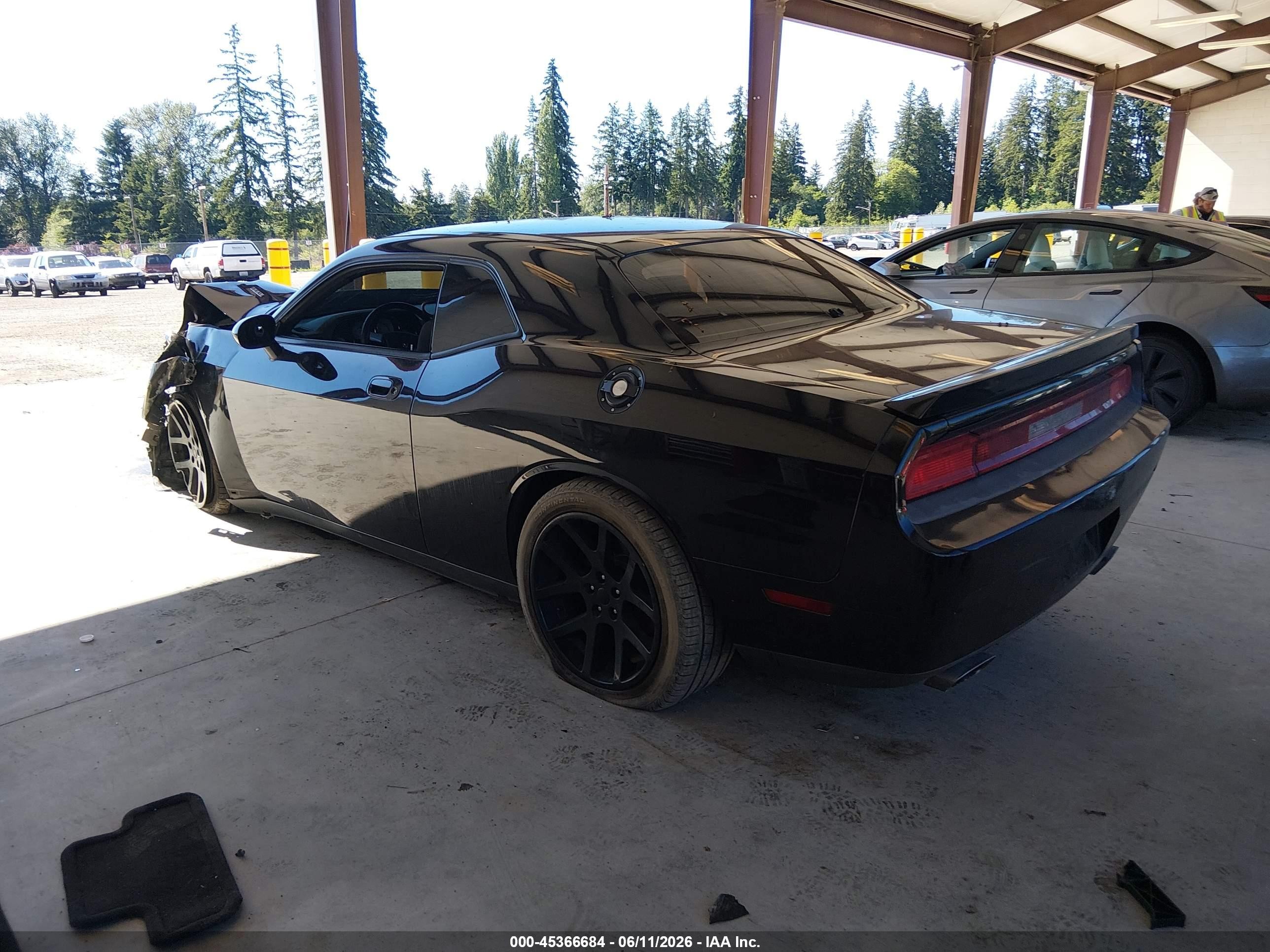 2010 Dodge Challenger R/t Black vin: 2B3CJ5DT4AH199497