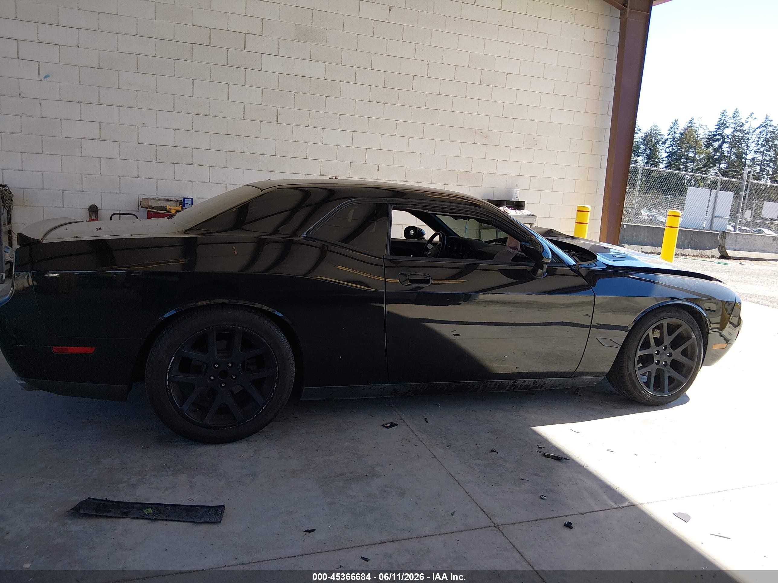 2010 Dodge Challenger R/t Black vin: 2B3CJ5DT4AH199497