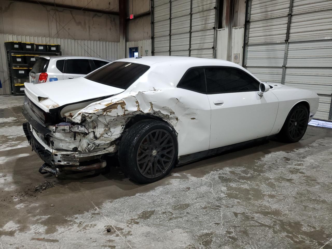 2011 Dodge Challenger R/t White vin: 2B3CJ5DT5BH578560