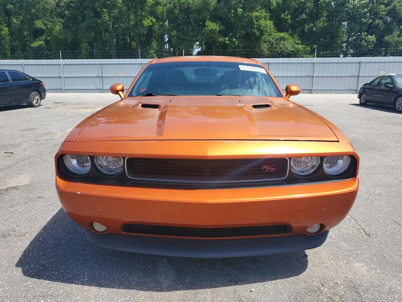2011 Dodge Challenger Orange vin: 2B3CJ5DT6BH565543