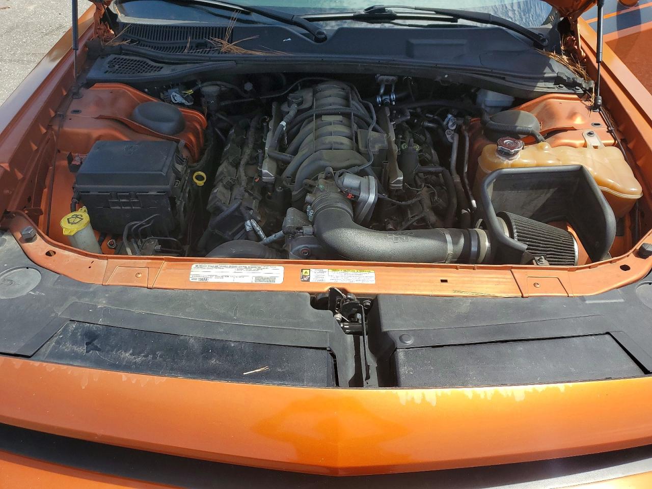 2011 Dodge Challenger Orange vin: 2B3CJ5DT6BH565543