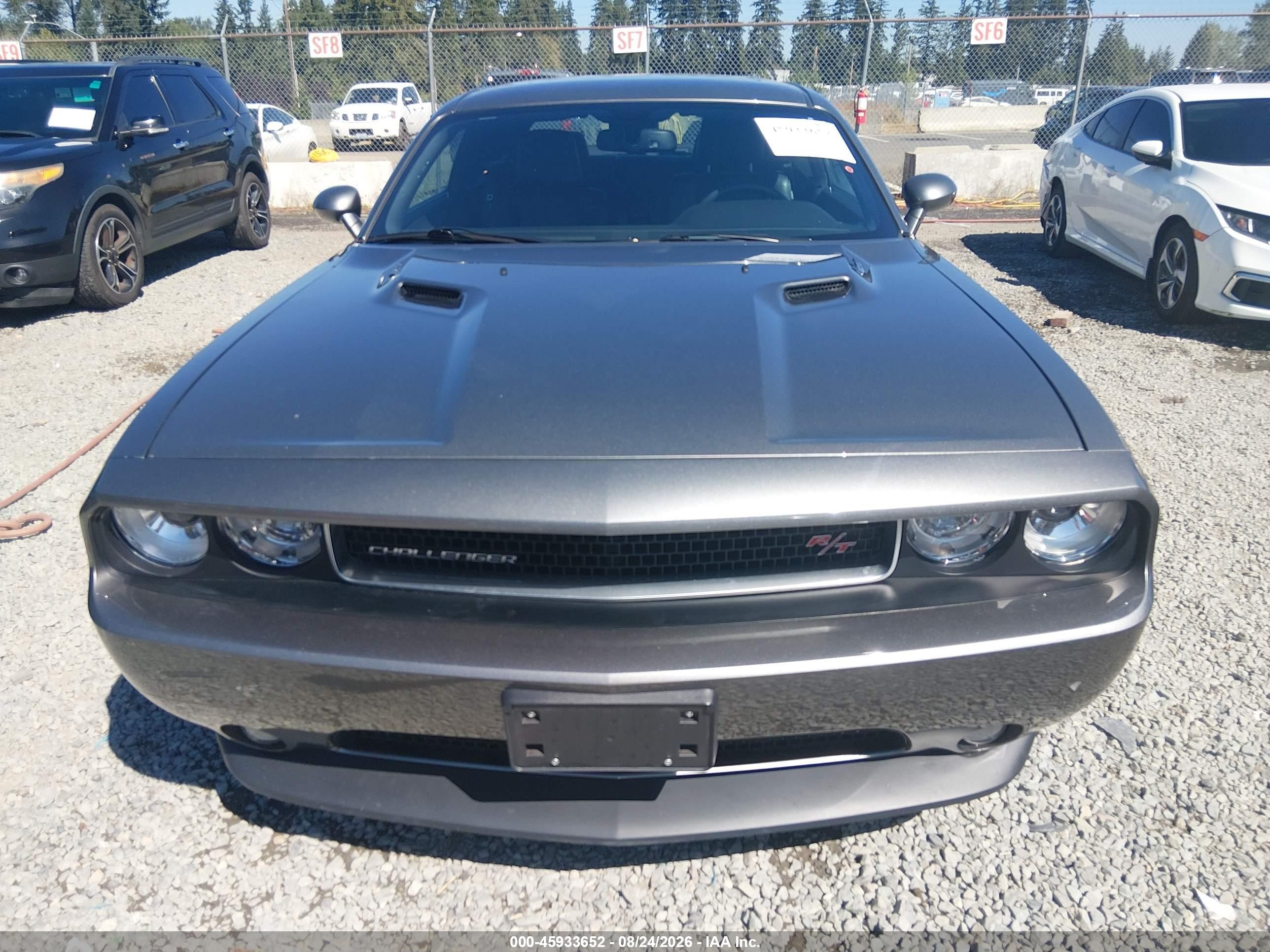 2011 Dodge Challenger R/t Серый vin: 2B3CJ5DT6BH578454