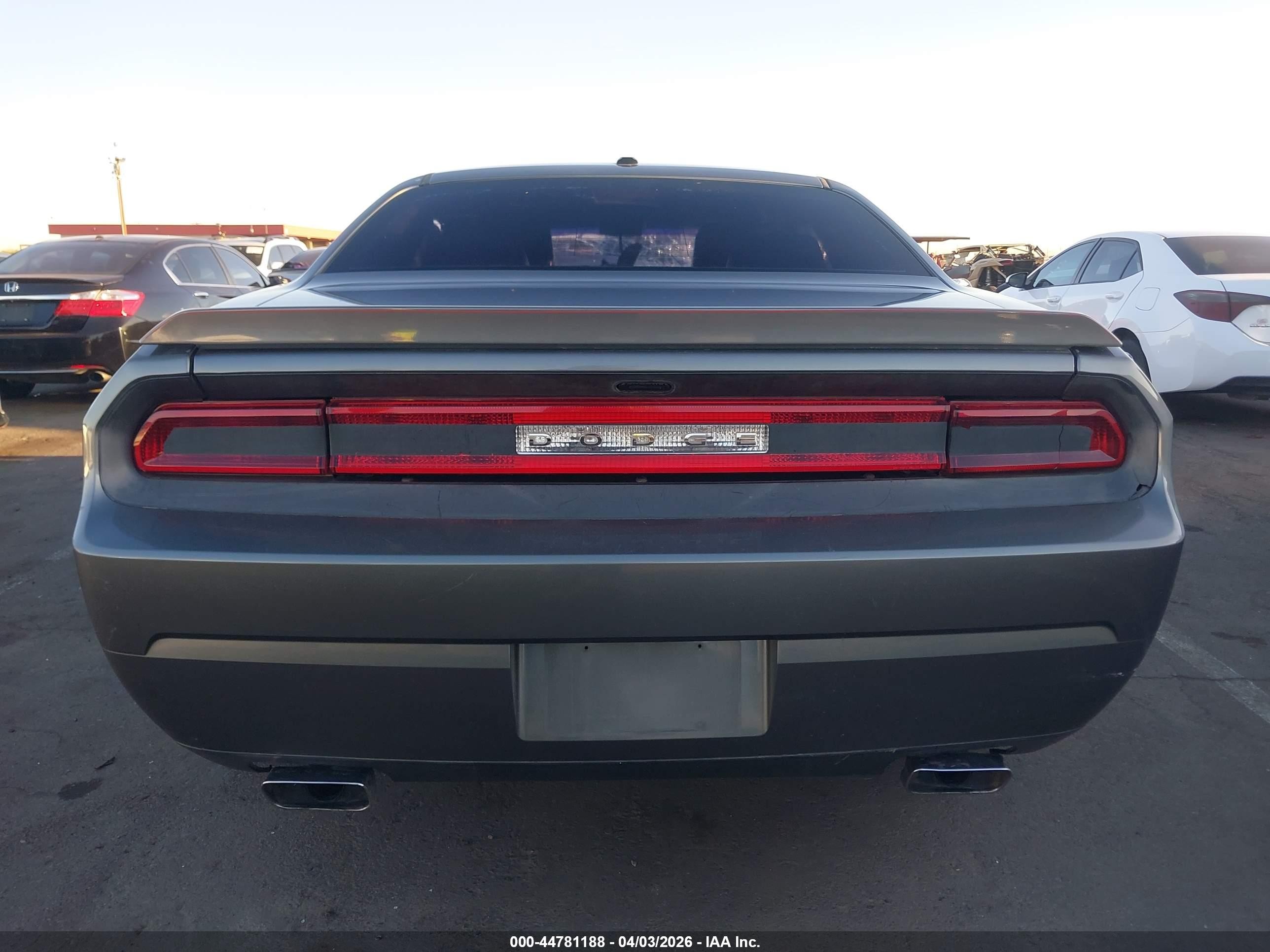 2011 Dodge Challenger R/t Gray vin: 2B3CJ5DT7BH512950