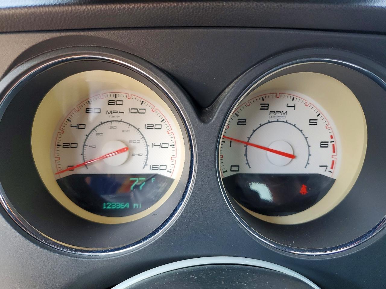 2011 Dodge Challenger R/t Orange vin: 2B3CJ5DT7BH551117