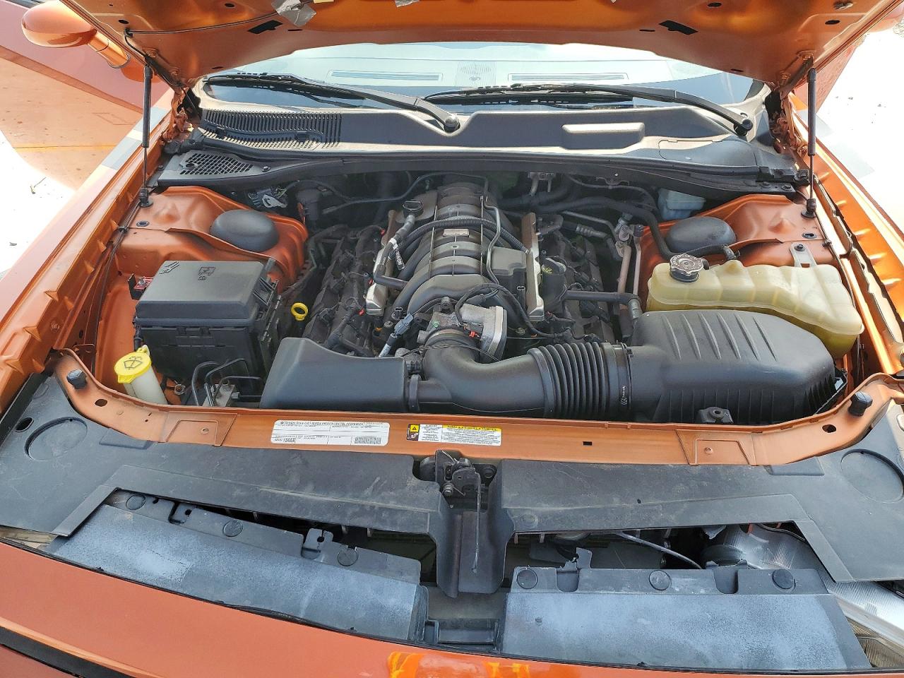 2011 Dodge Challenger R/t Orange vin: 2B3CJ5DT7BH551117