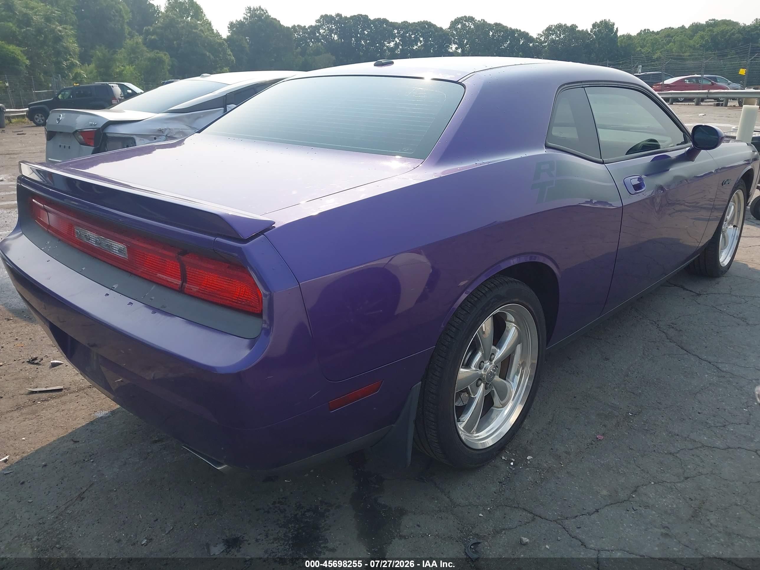 2010 Dodge Challenger R/t Purple vin: 2B3CJ5DT8AH179883