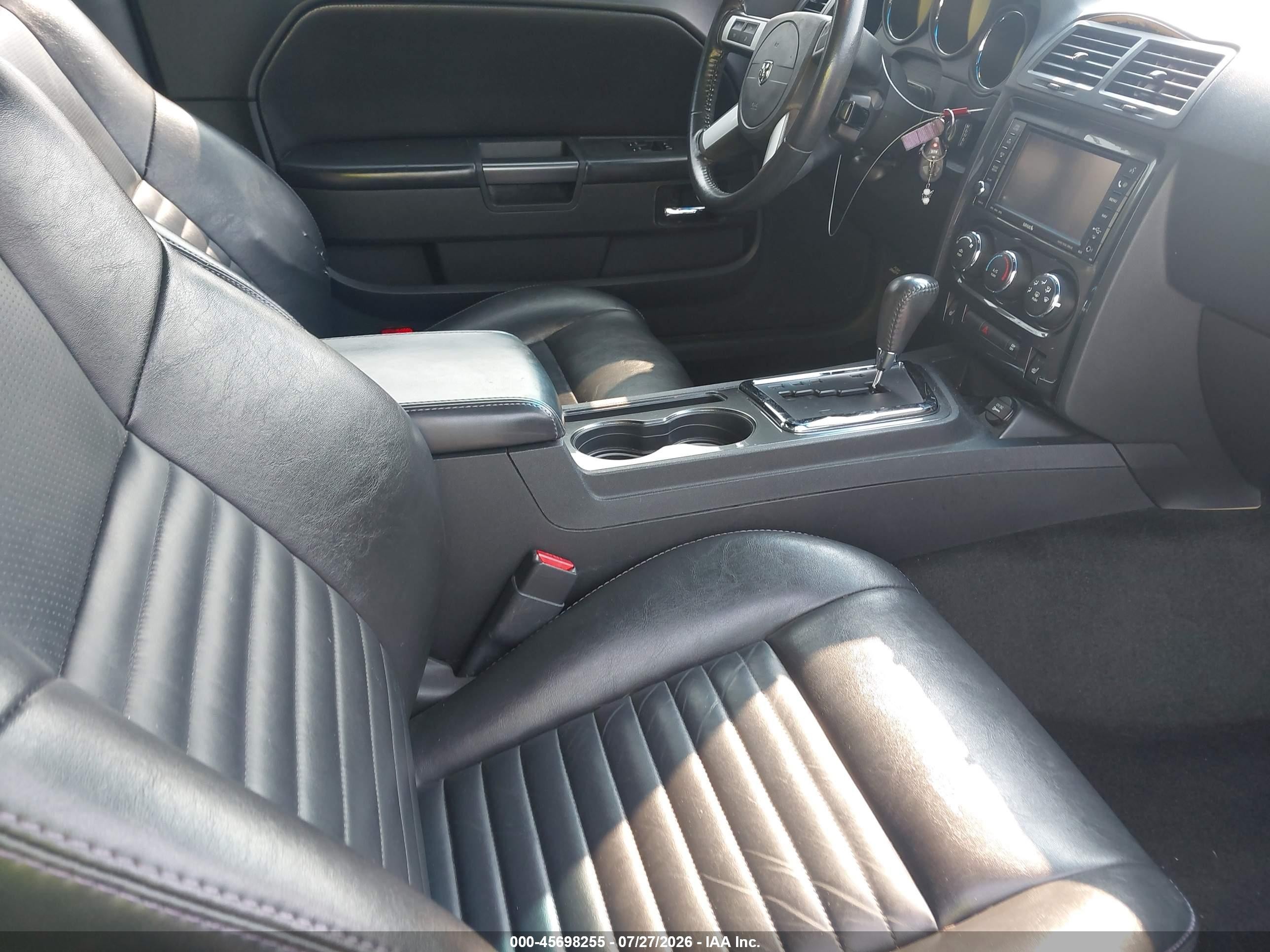 2010 Dodge Challenger R/t Purple vin: 2B3CJ5DT8AH179883
