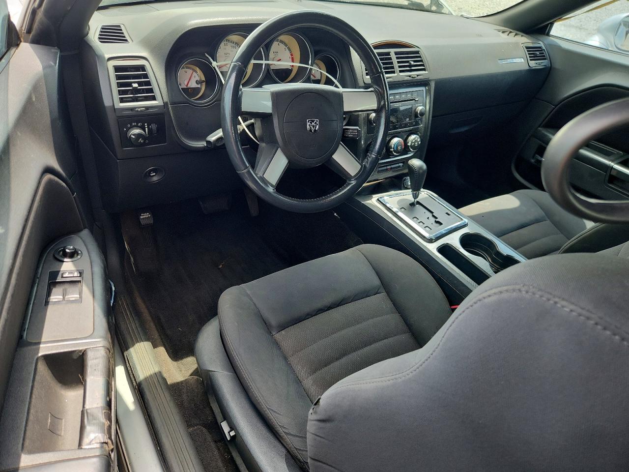 2010 Dodge Challenger R/t Silver vin: 2B3CJ5DT8AH277778