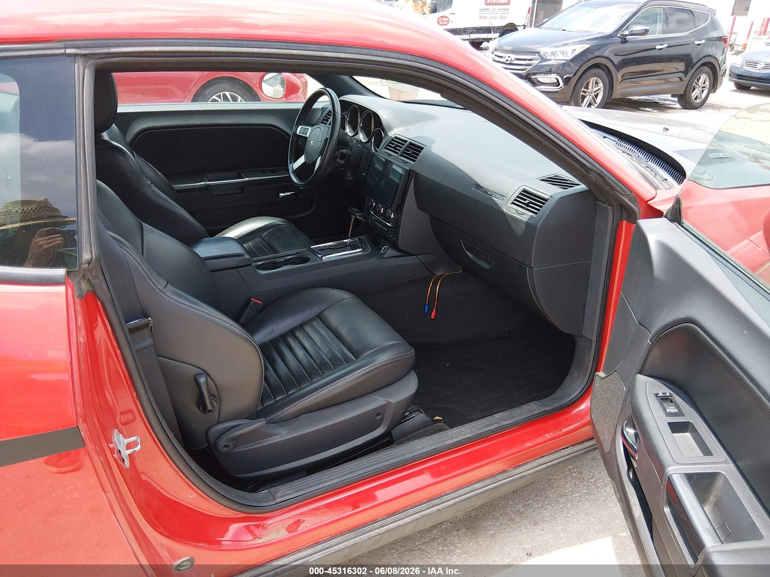 2010 Dodge Challenger R/t Red vin: 2B3CJ5DT8AH320919