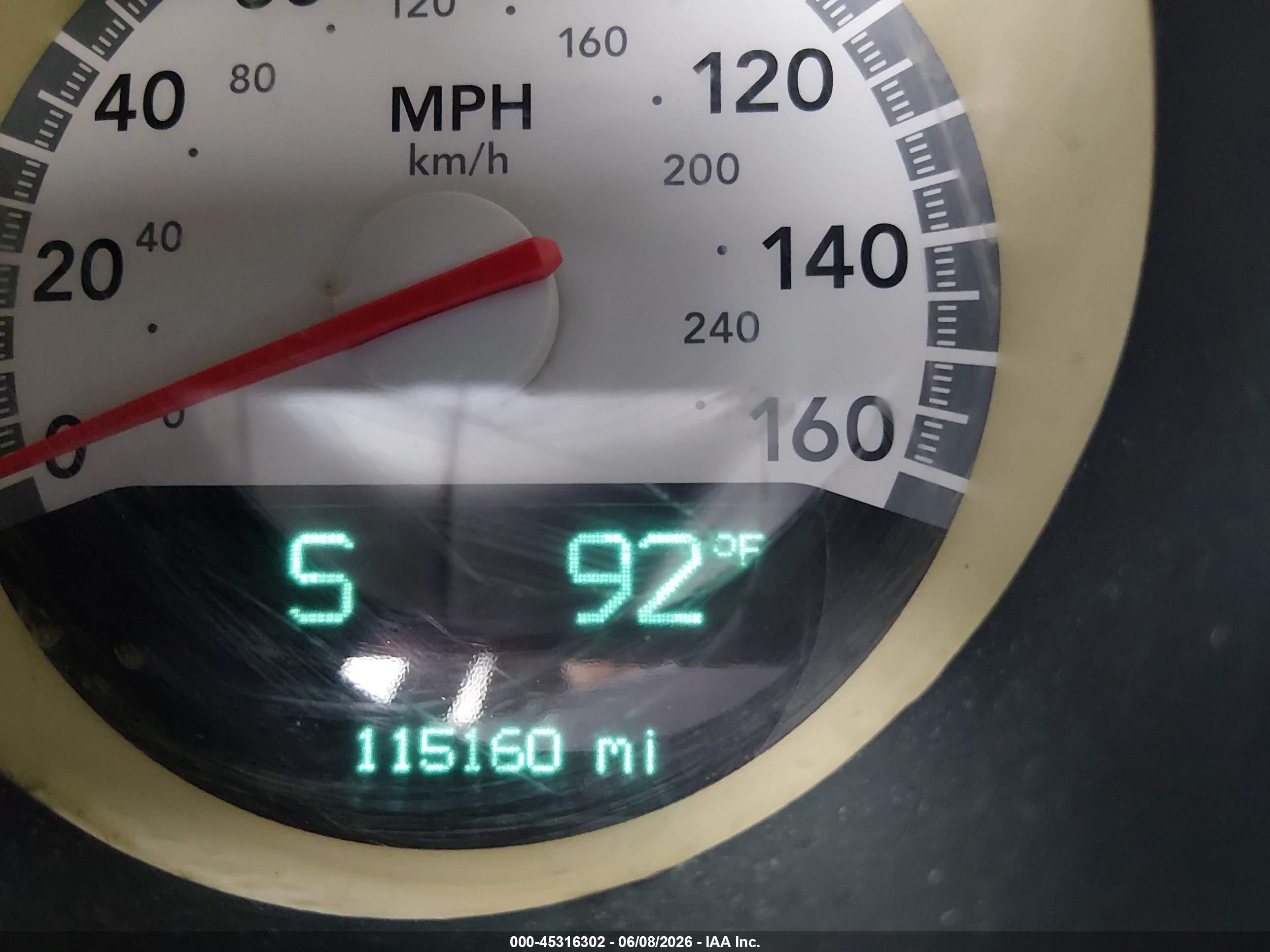 2010 Dodge Challenger R/t Red vin: 2B3CJ5DT8AH320919
