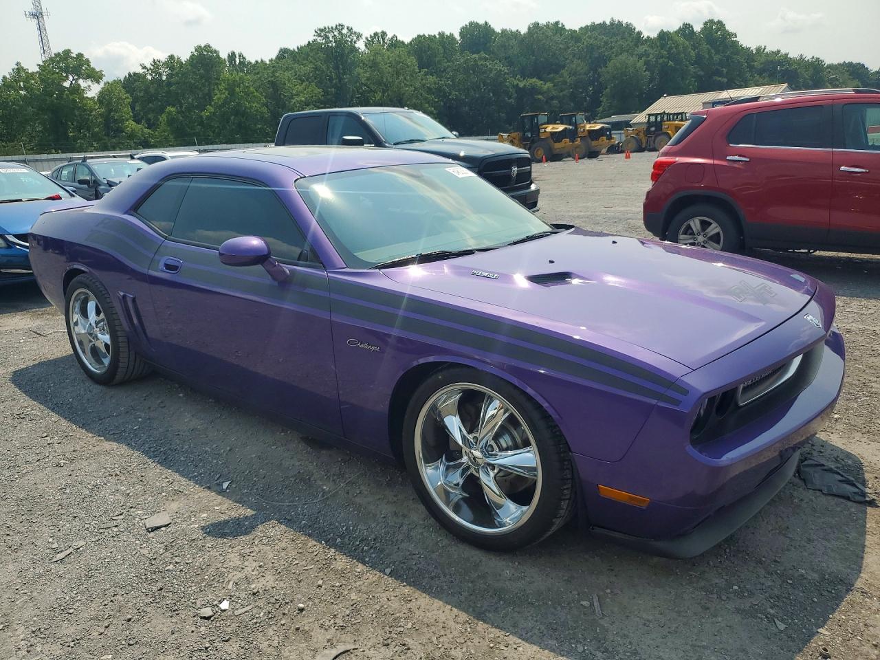 2010 Dodge Challenger R/t Purple vin: 2B3CJ5DT9AH173039