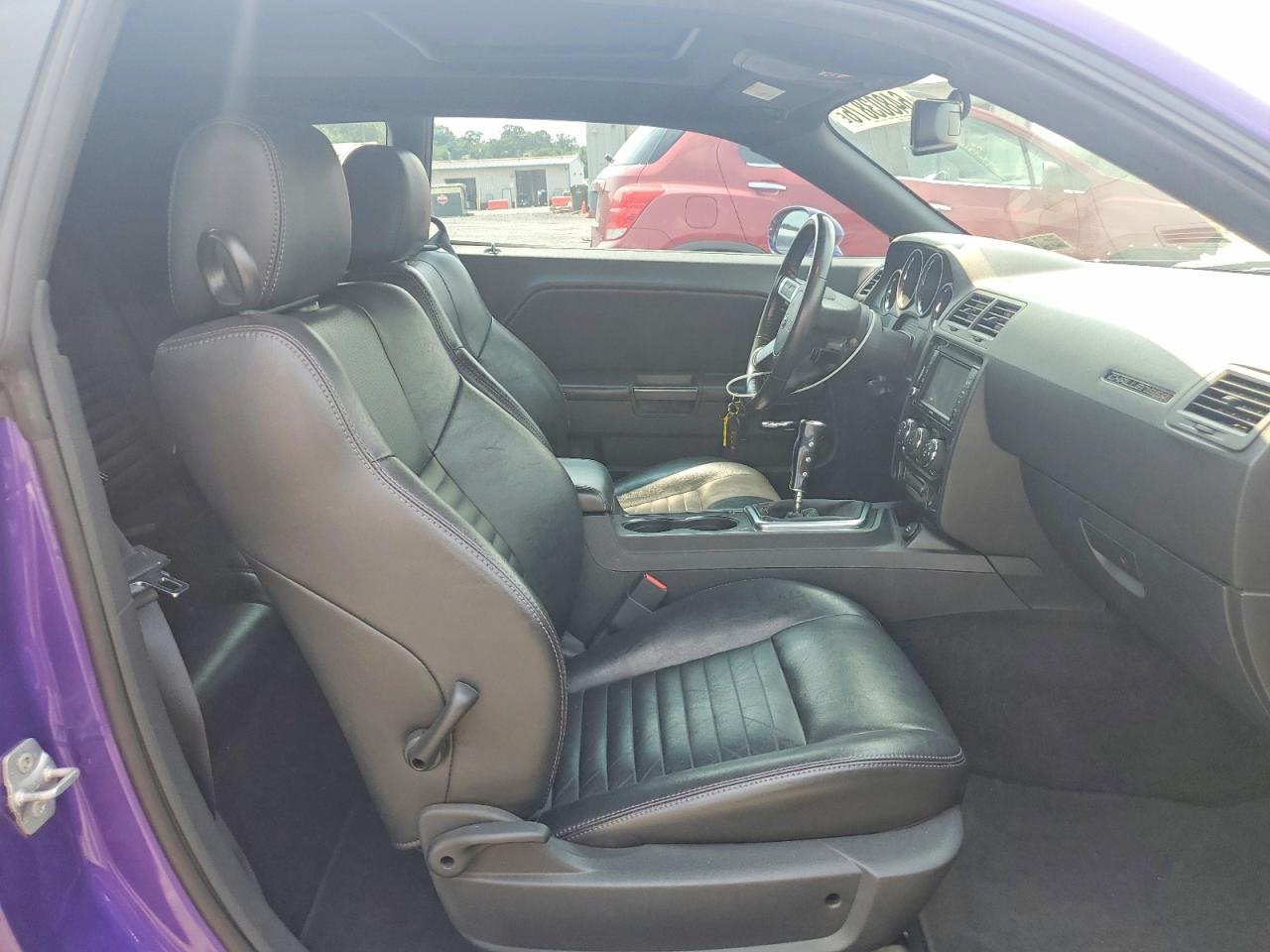 2010 Dodge Challenger R/t Purple vin: 2B3CJ5DT9AH173039