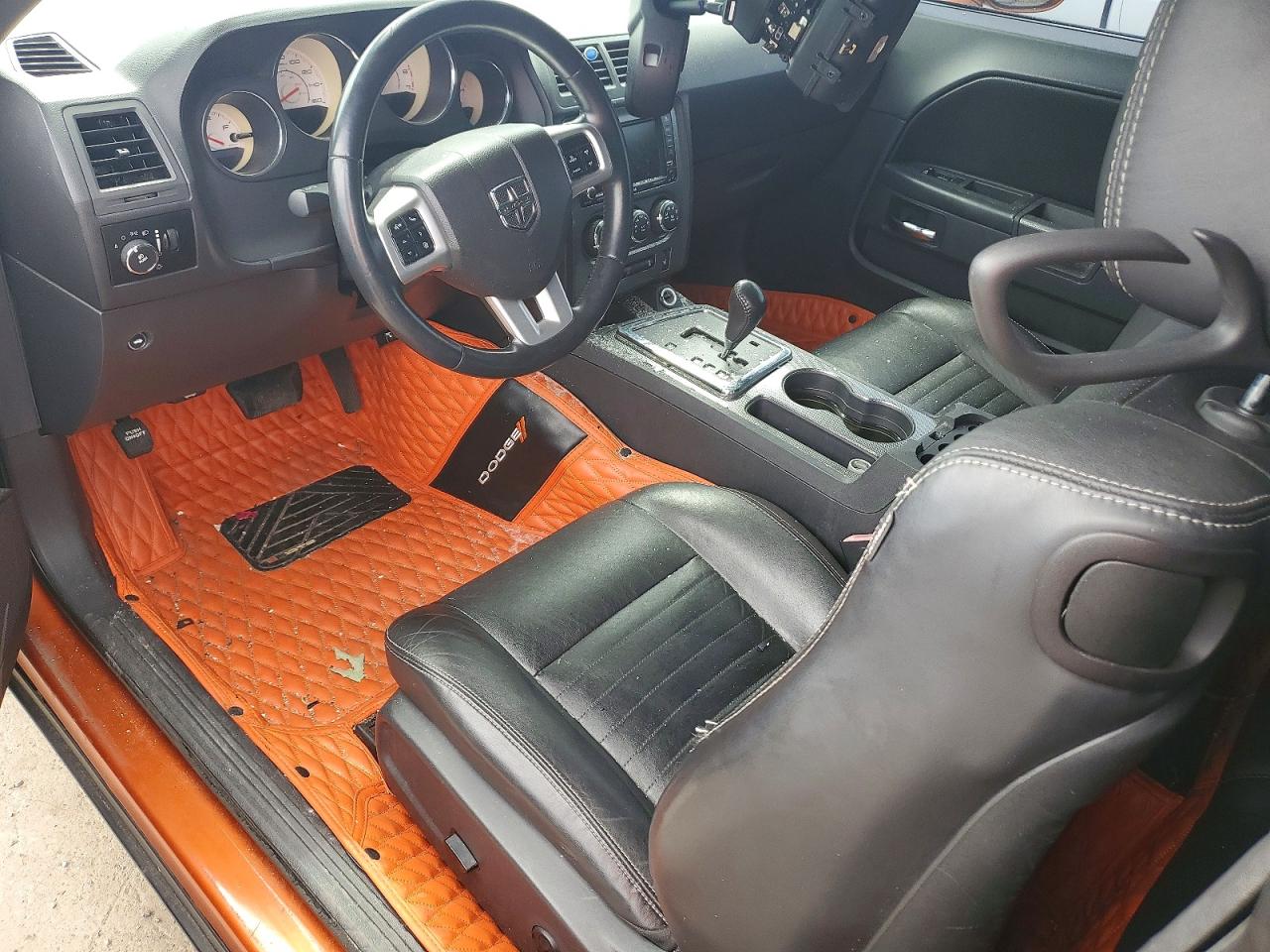 2011 Dodge Challenger R Оранжевый vin: 2B3CJ5DT9BH542712