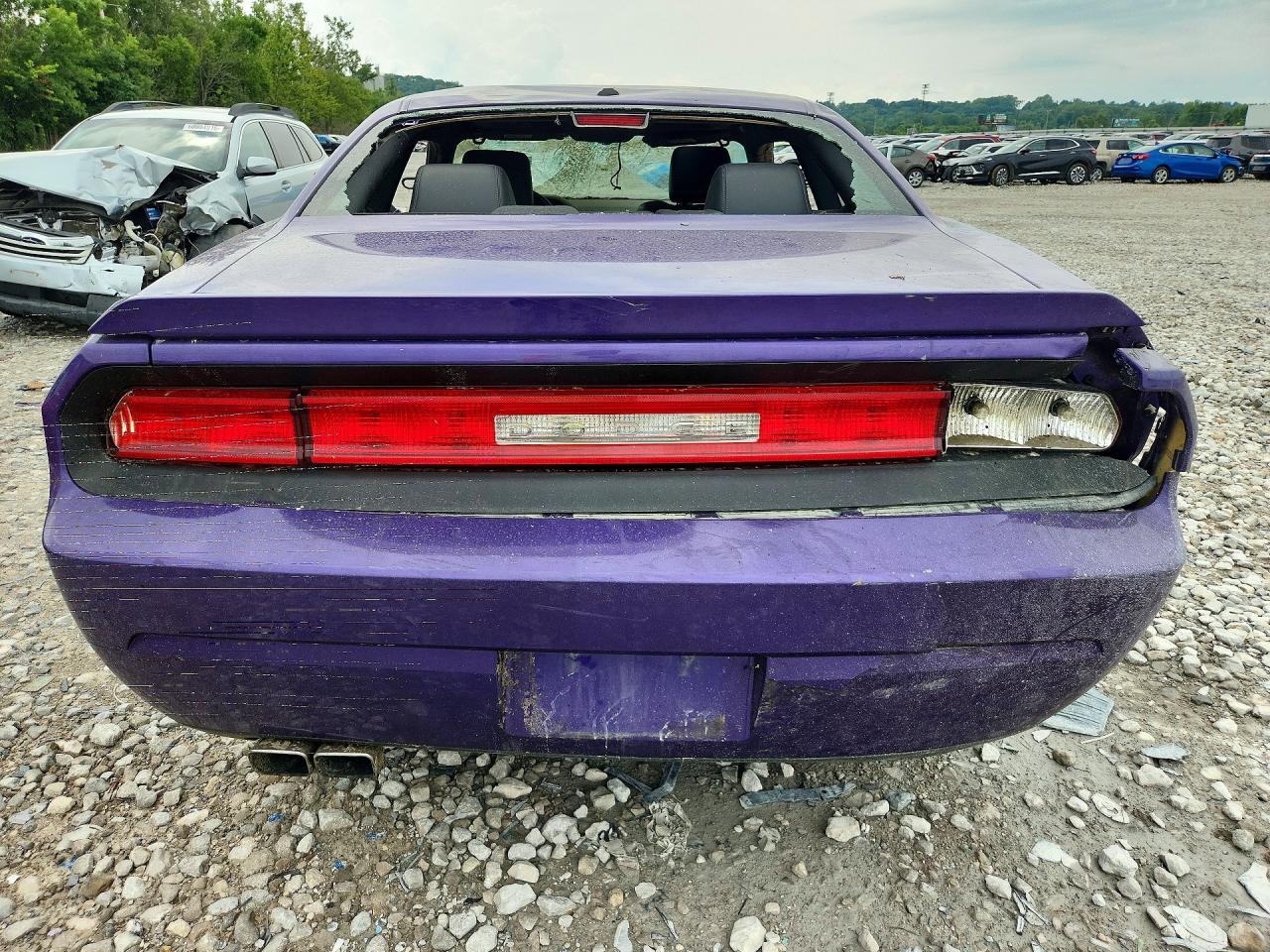 2010 Dodge Challenger R/t Purple vin: 2B3CJ5DTXAH174796