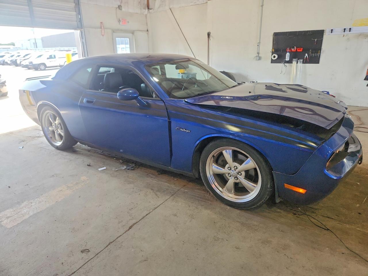 2010 Dodge Challenger R/t Синий vin: 2B3CJ5DTXAH324213