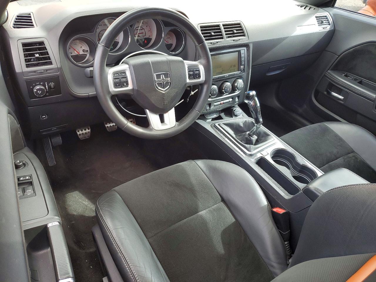 2011 Dodge Challenger Srt-8 Orange vin: 2B3CJ7DJ4BH526492