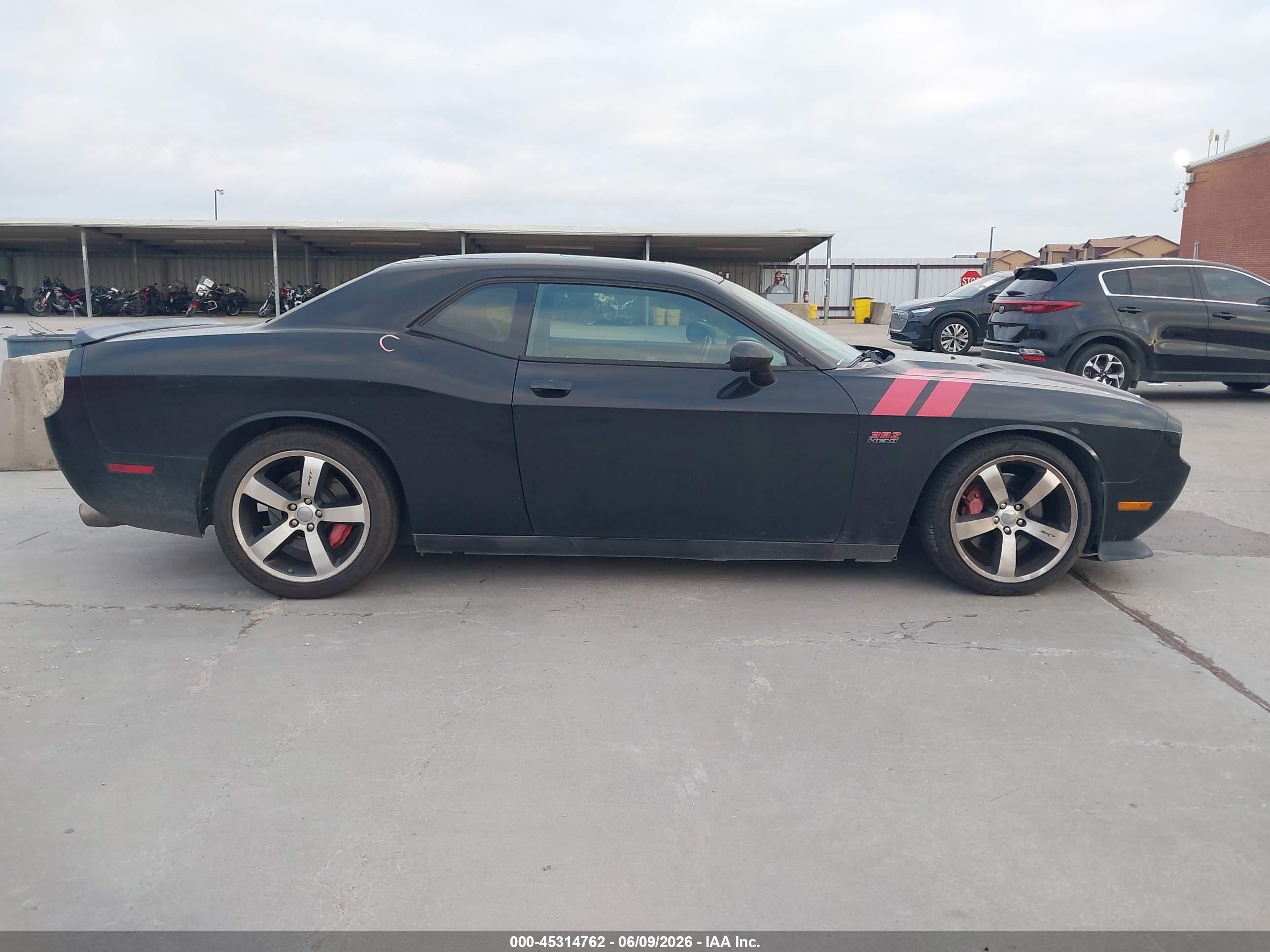 2011 Dodge Challenger Srt8 Black vin: 2B3CJ7DJ9BH548200