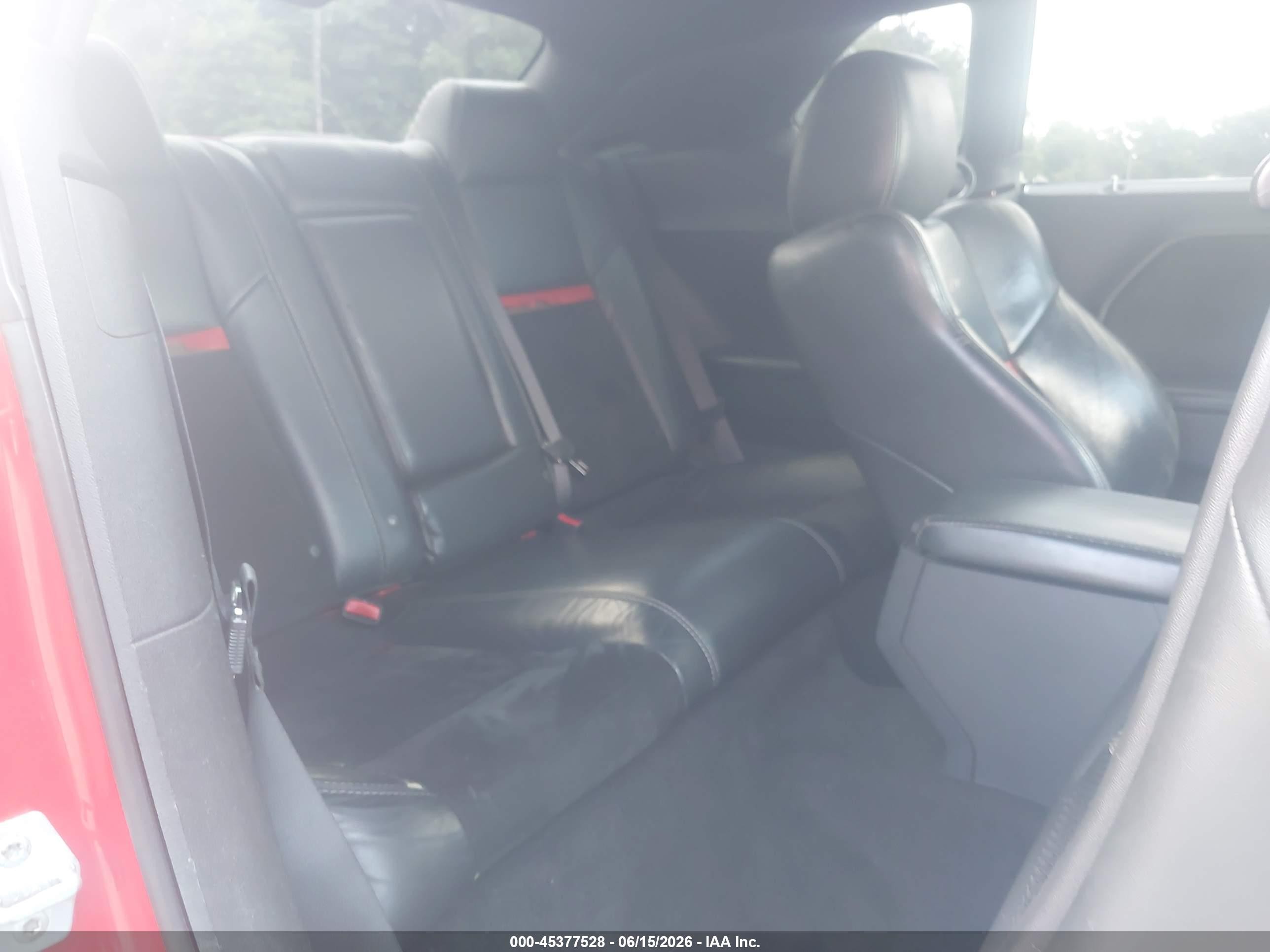 2010 Dodge Challenger Srt8 Red vin: 2B3CJ7DW5AH318275