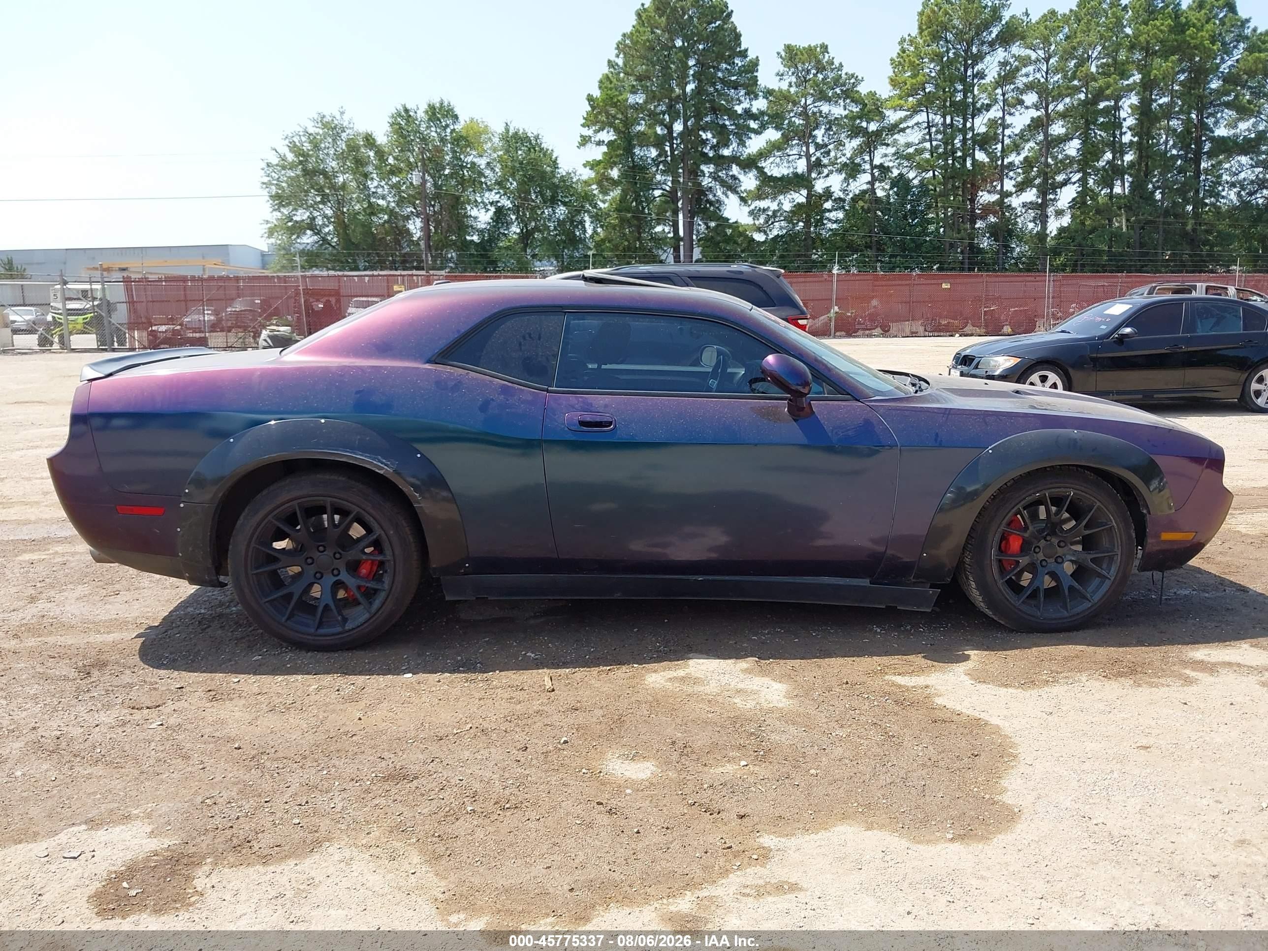 2010 Dodge Challenger Srt8 Purple vin: 2B3CJ7DW7AH190671
