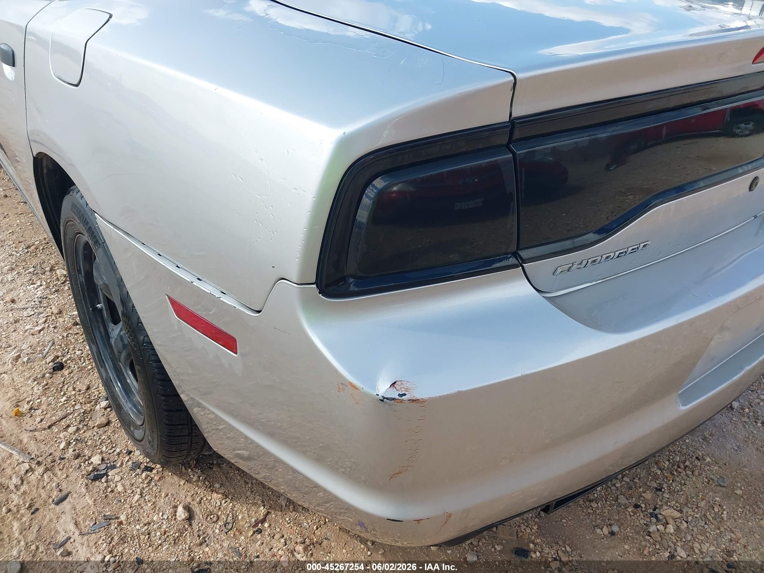 2011 Dodge Charger Police Silver vin: 2B3CL1CT1BH574512