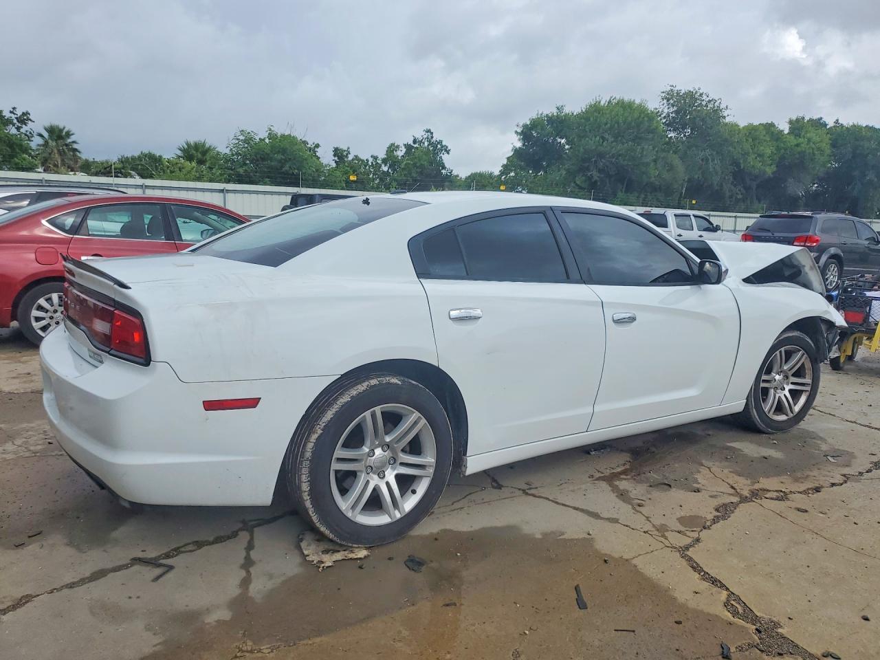 2011 Dodge Charger White vin: 2B3CL3CG1BH507374