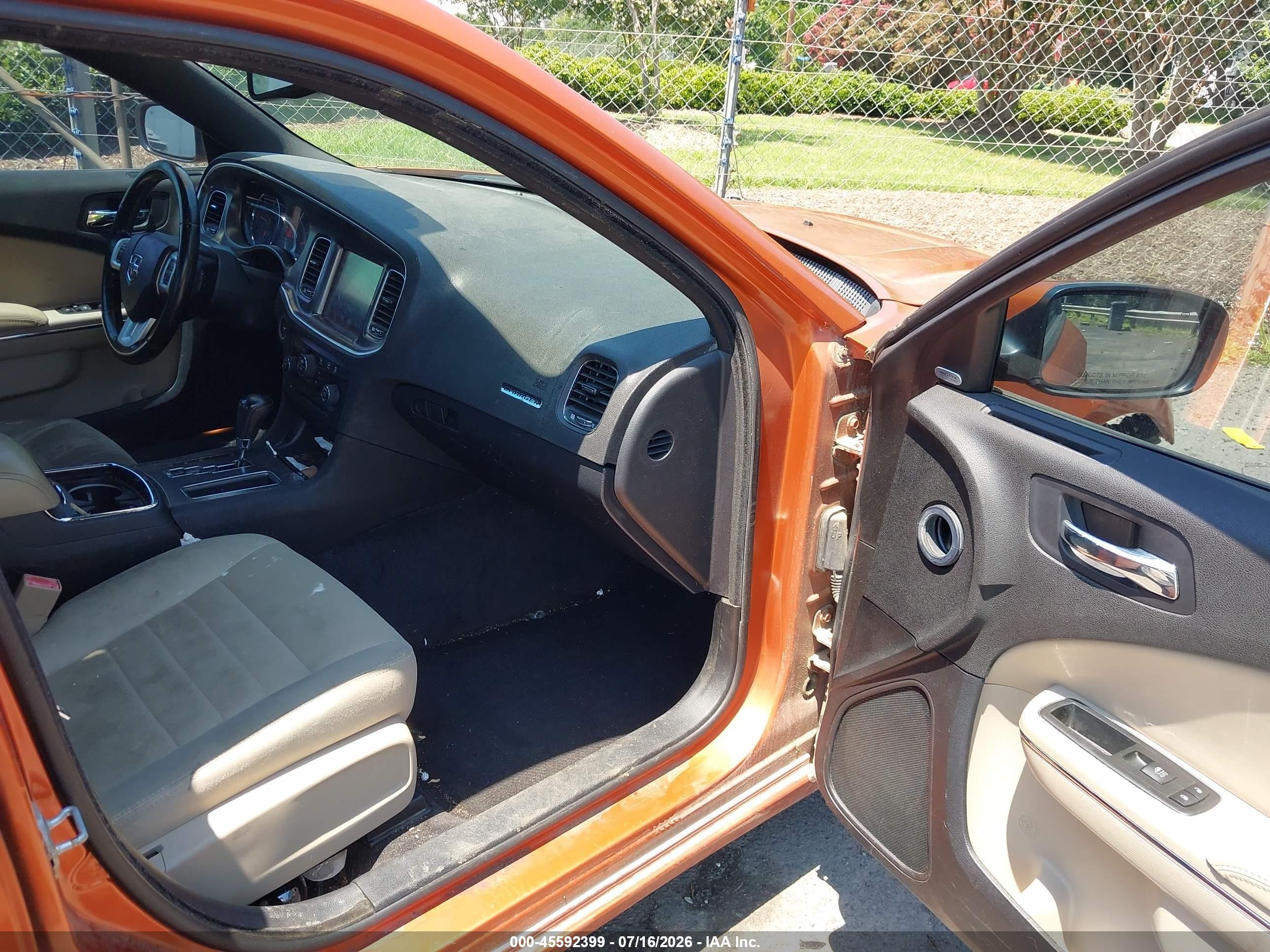 2011 Dodge Charger Orange vin: 2B3CL3CG1BH566232