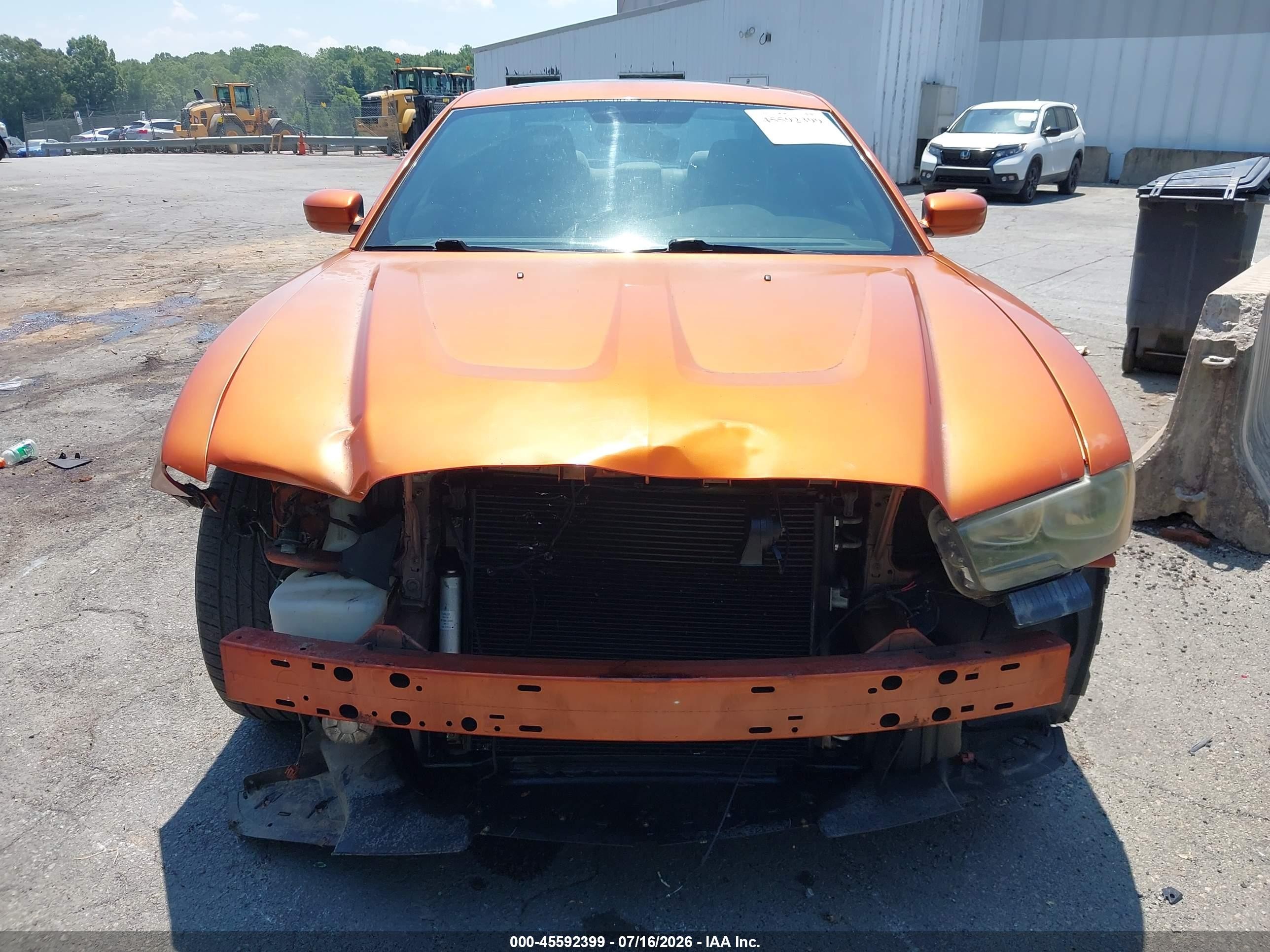 2011 Dodge Charger Orange vin: 2B3CL3CG1BH566232