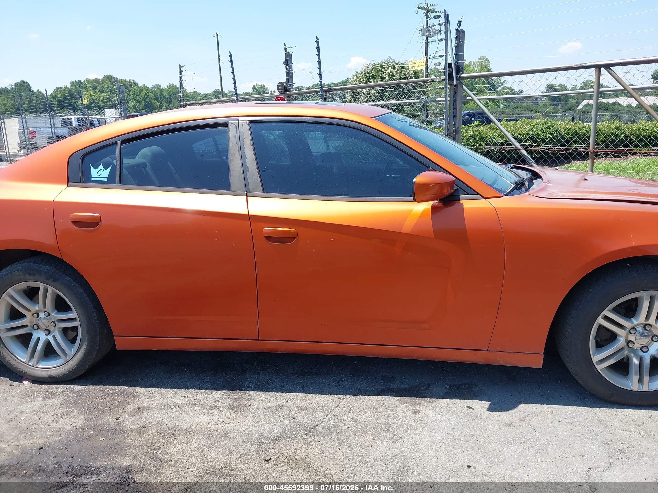 2011 Dodge Charger Orange vin: 2B3CL3CG1BH566232