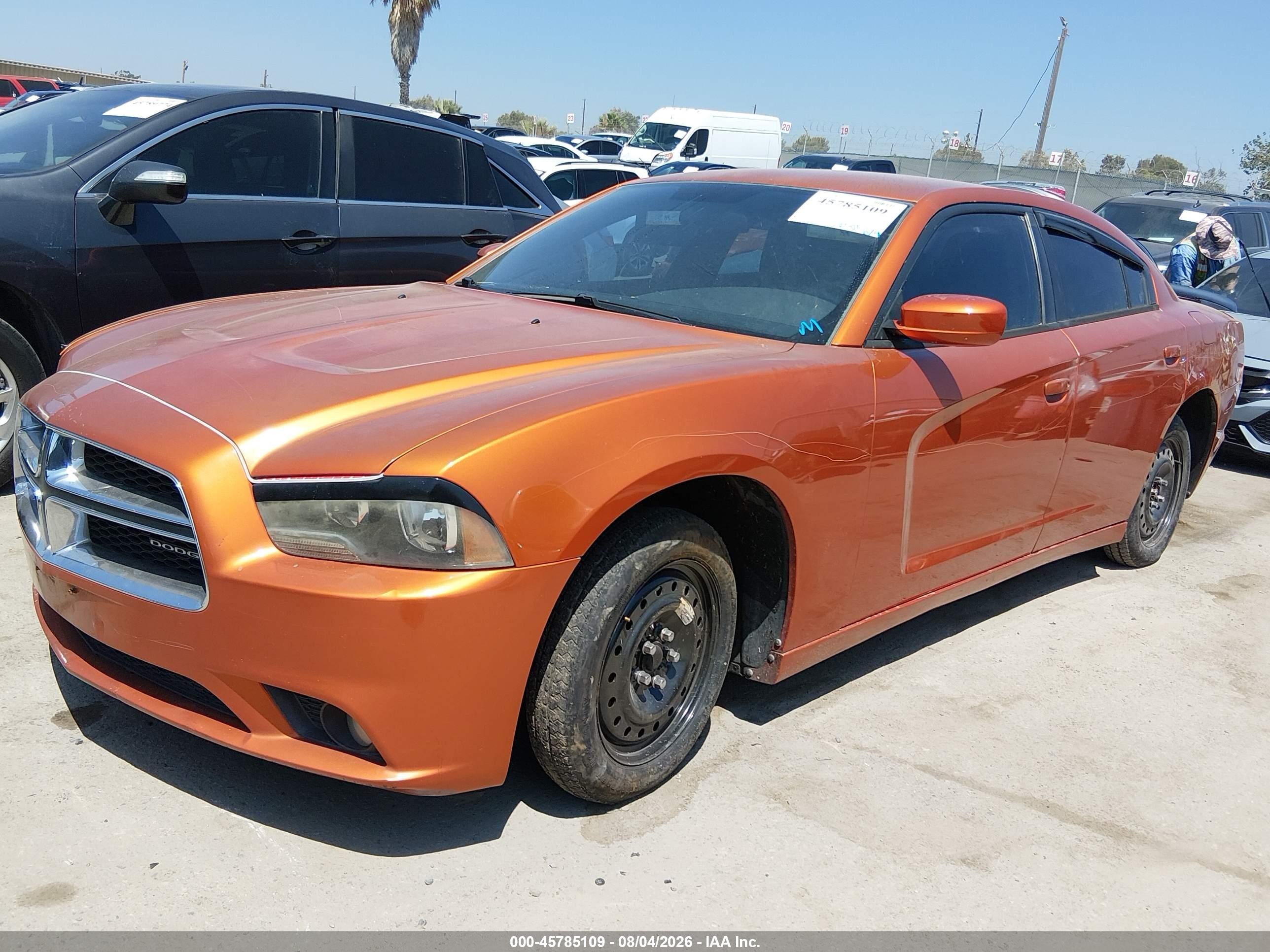 2011 Dodge Charger   Orange vin: 2B3CL3CG2BH505424