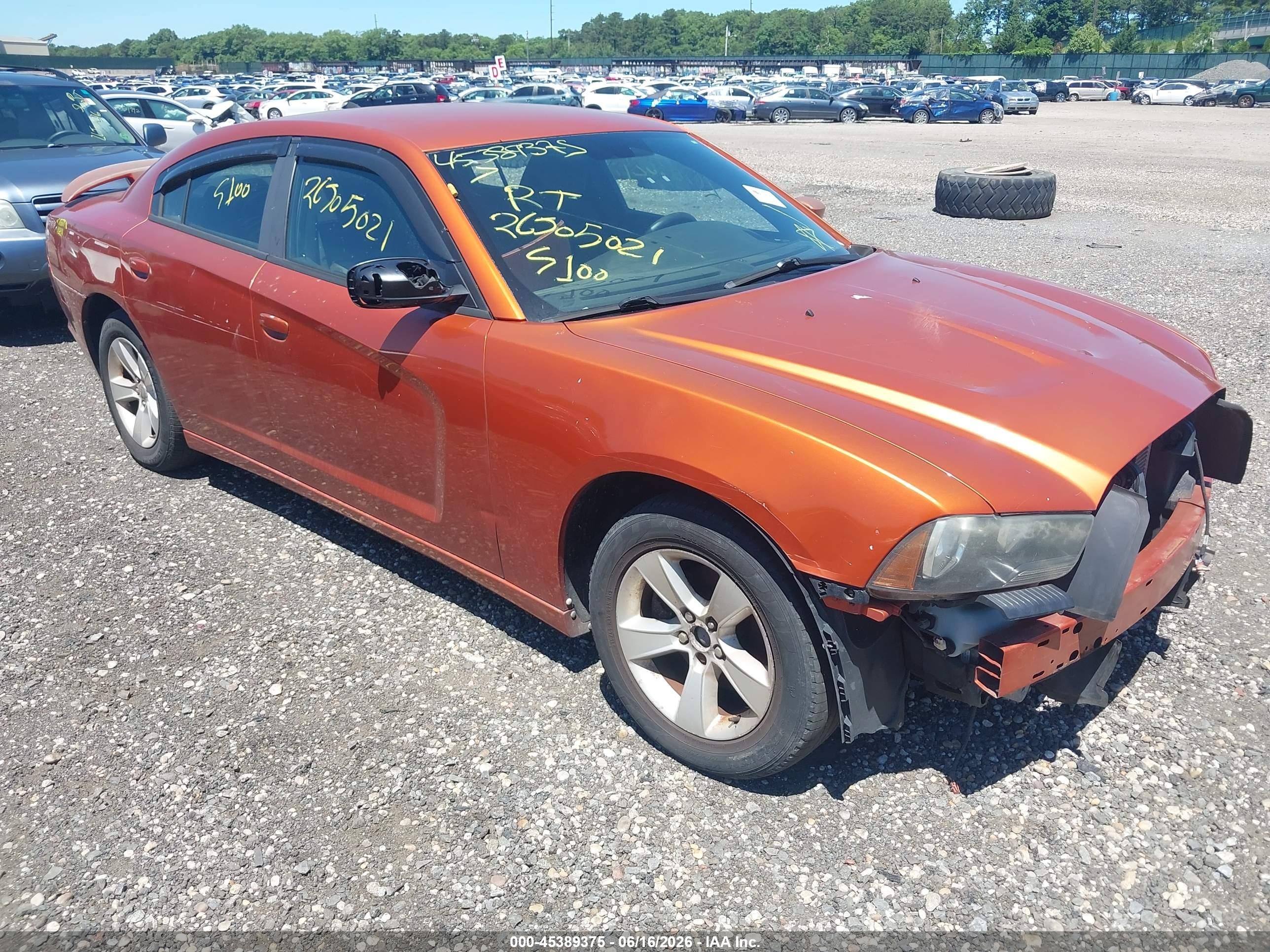 2011 Dodge Charger   Оранжевый vin: 2B3CL3CG2BH513880